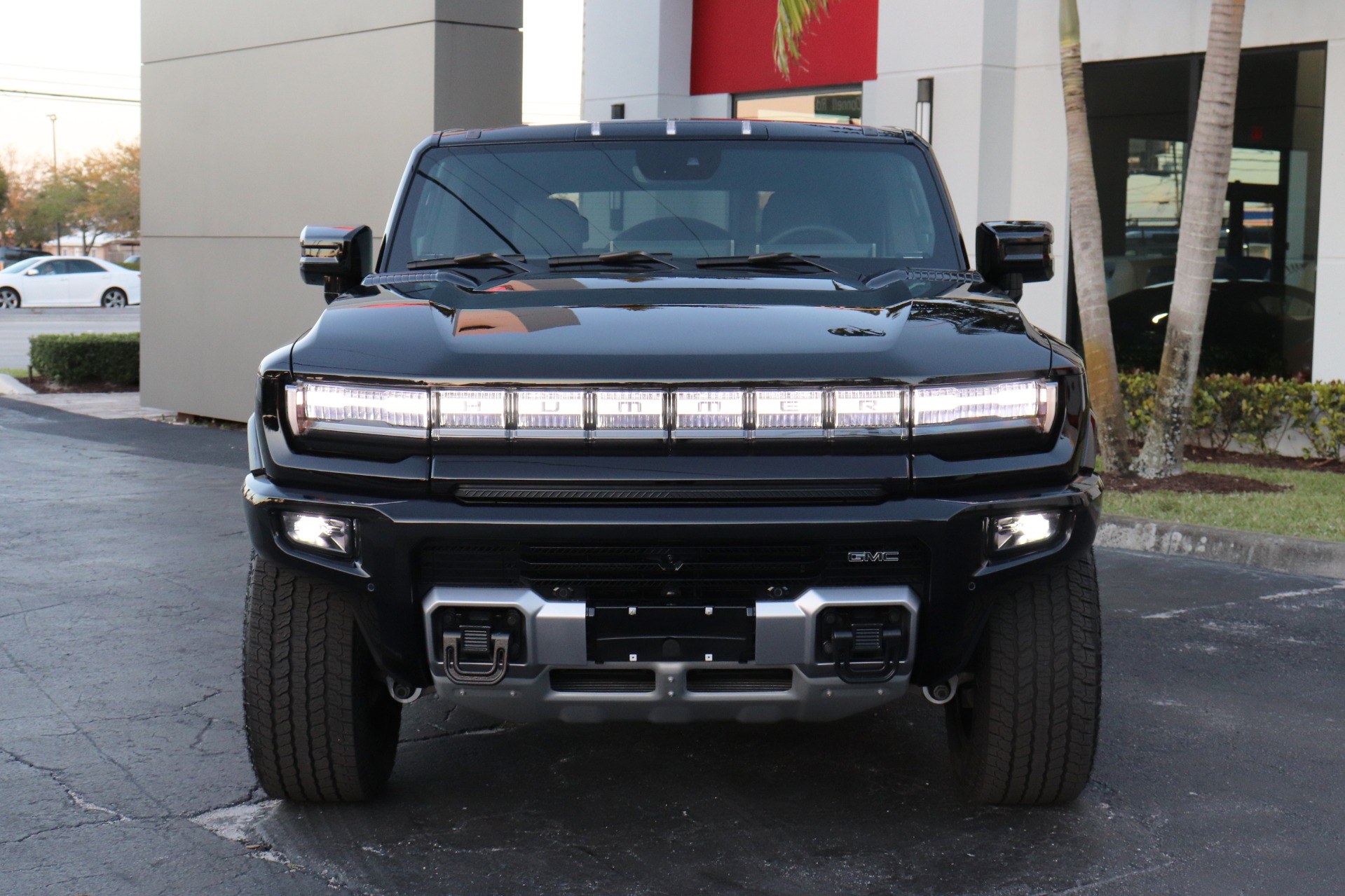Used-2024-GMC-HUMMER-EV-2X