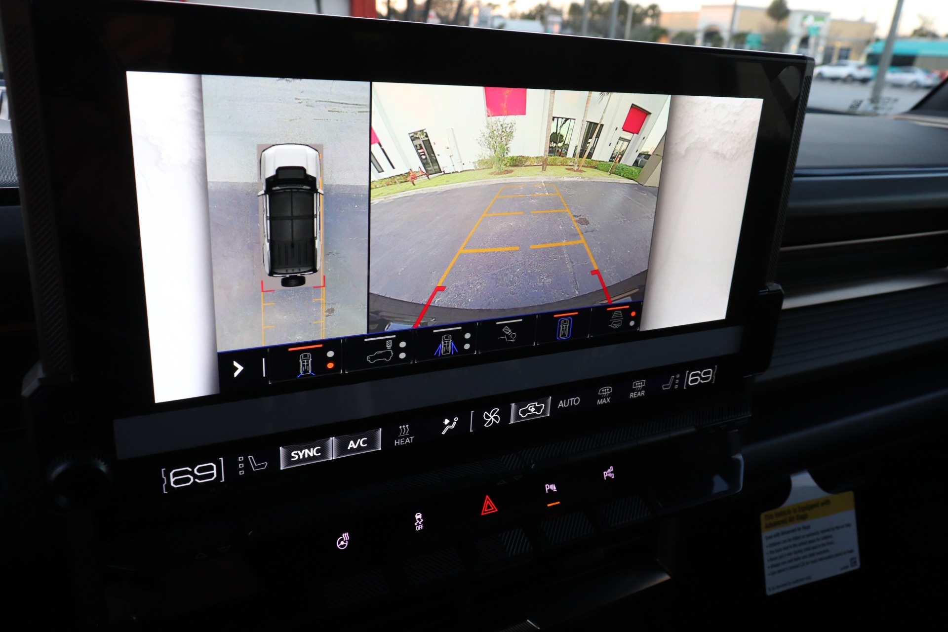 Used-2024-GMC-HUMMER-EV-2X