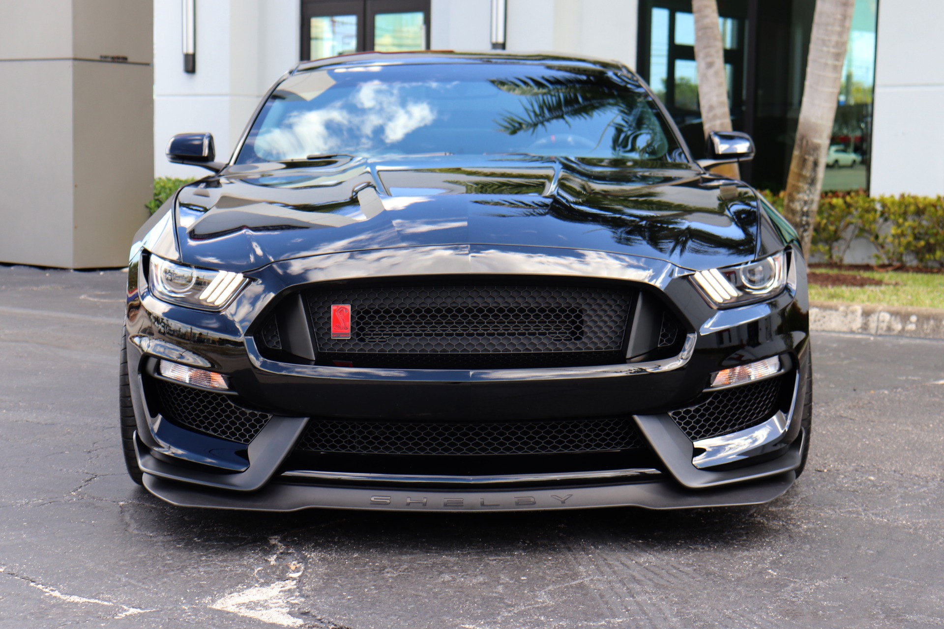 Used-2017-Ford-Mustang-Shelby-GT350R