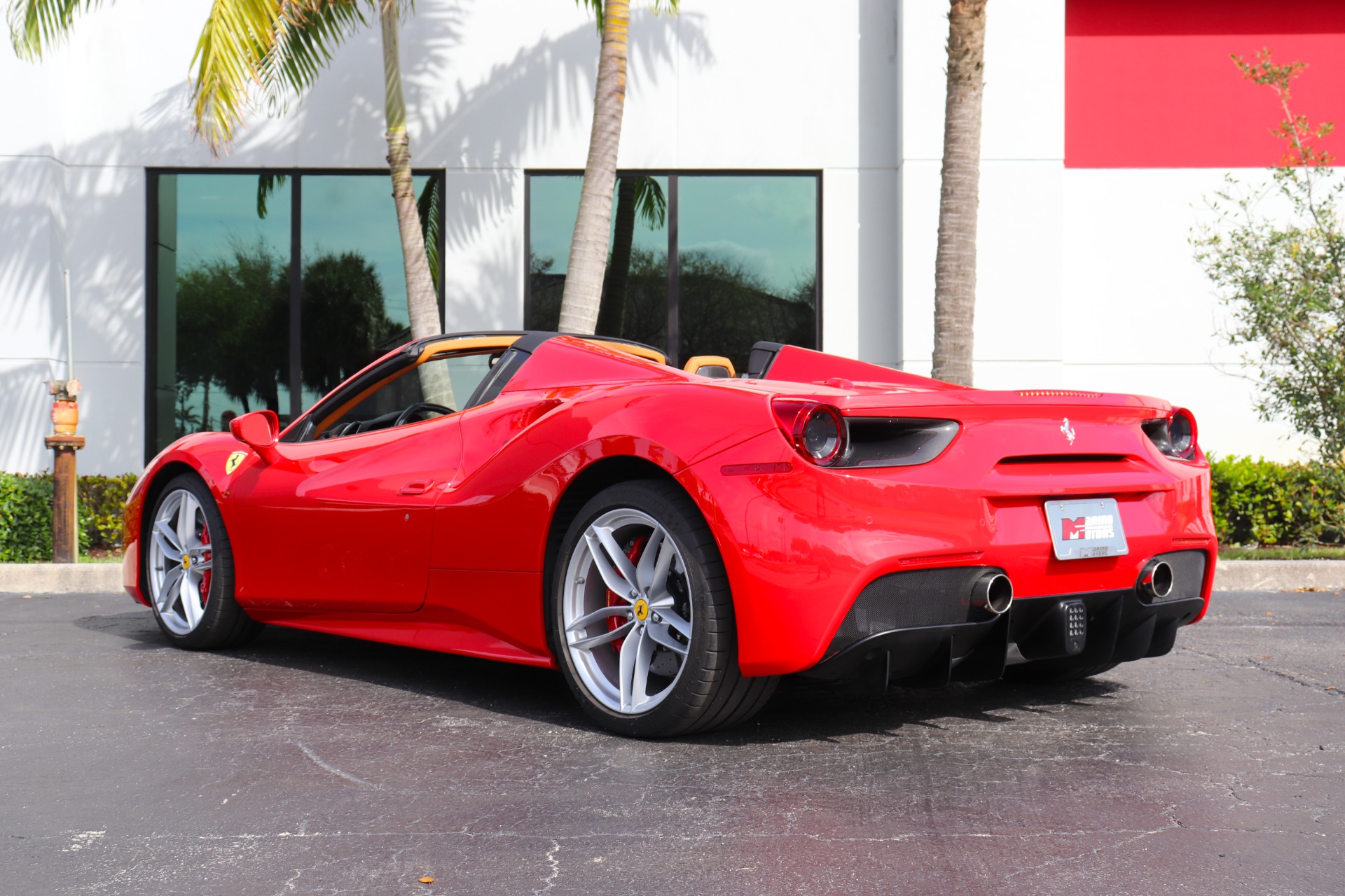 Used-2018-Ferrari-488-Spider