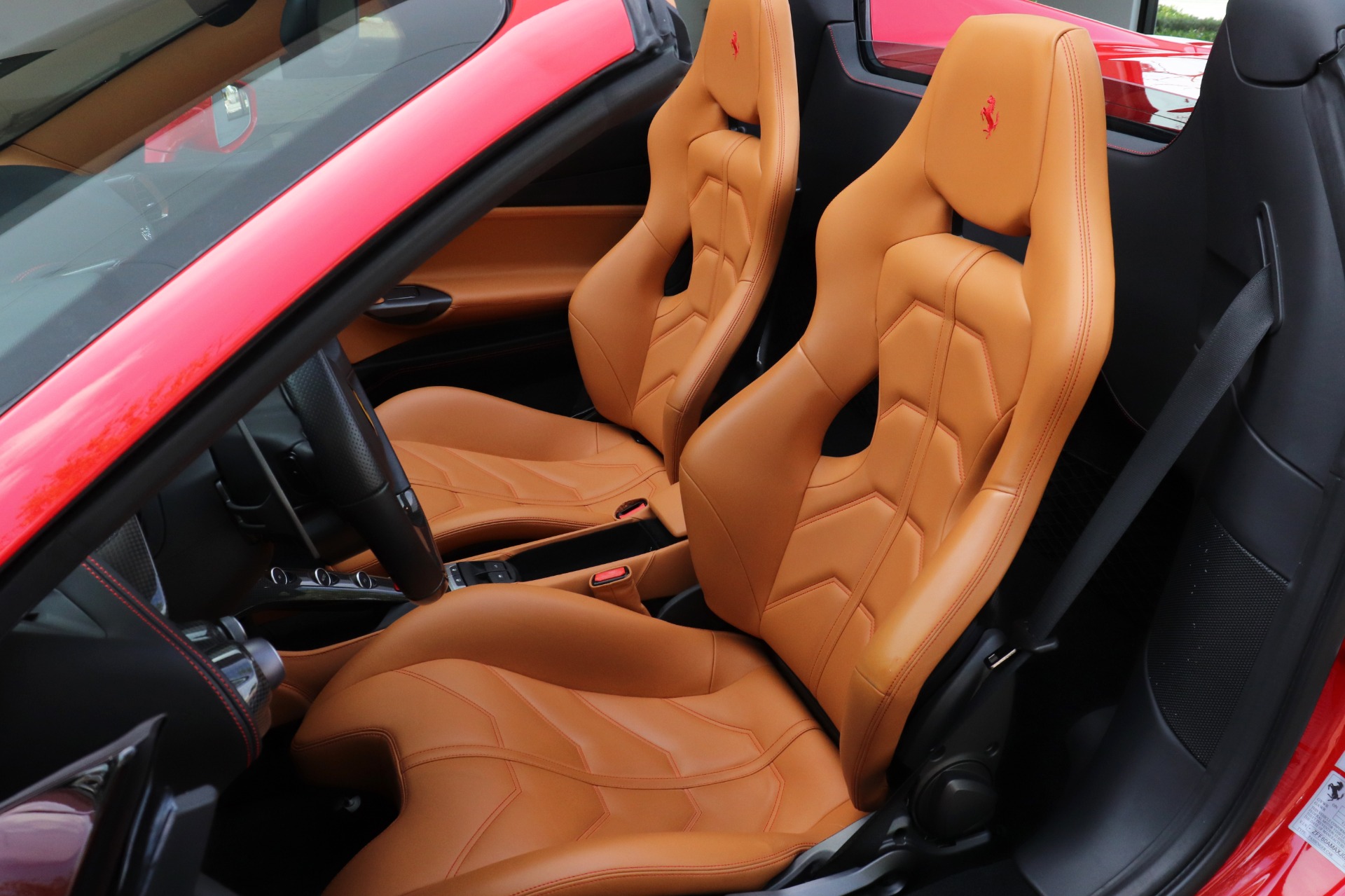 Used-2018-Ferrari-488-Spider