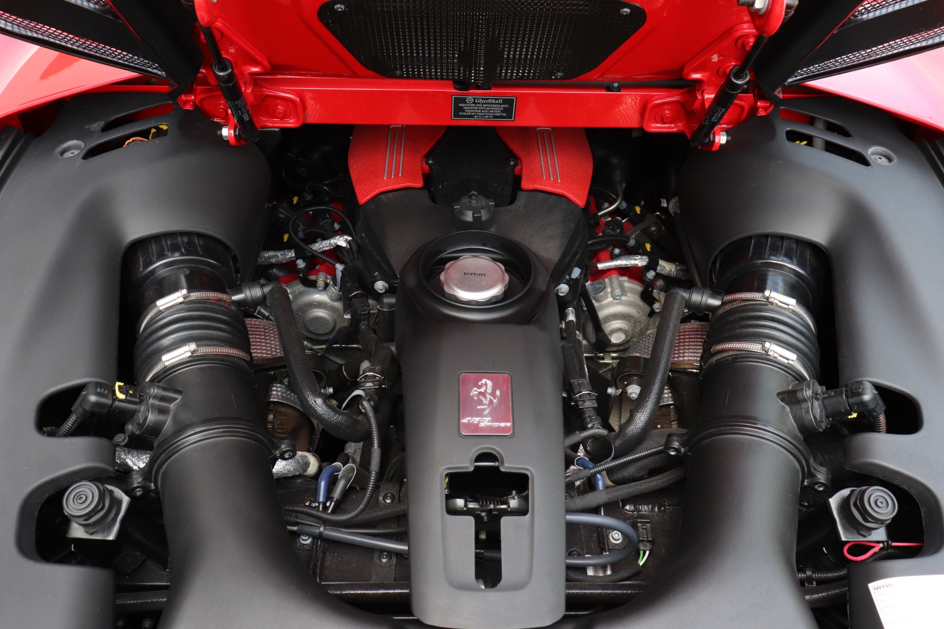 Used-2018-Ferrari-488-Spider
