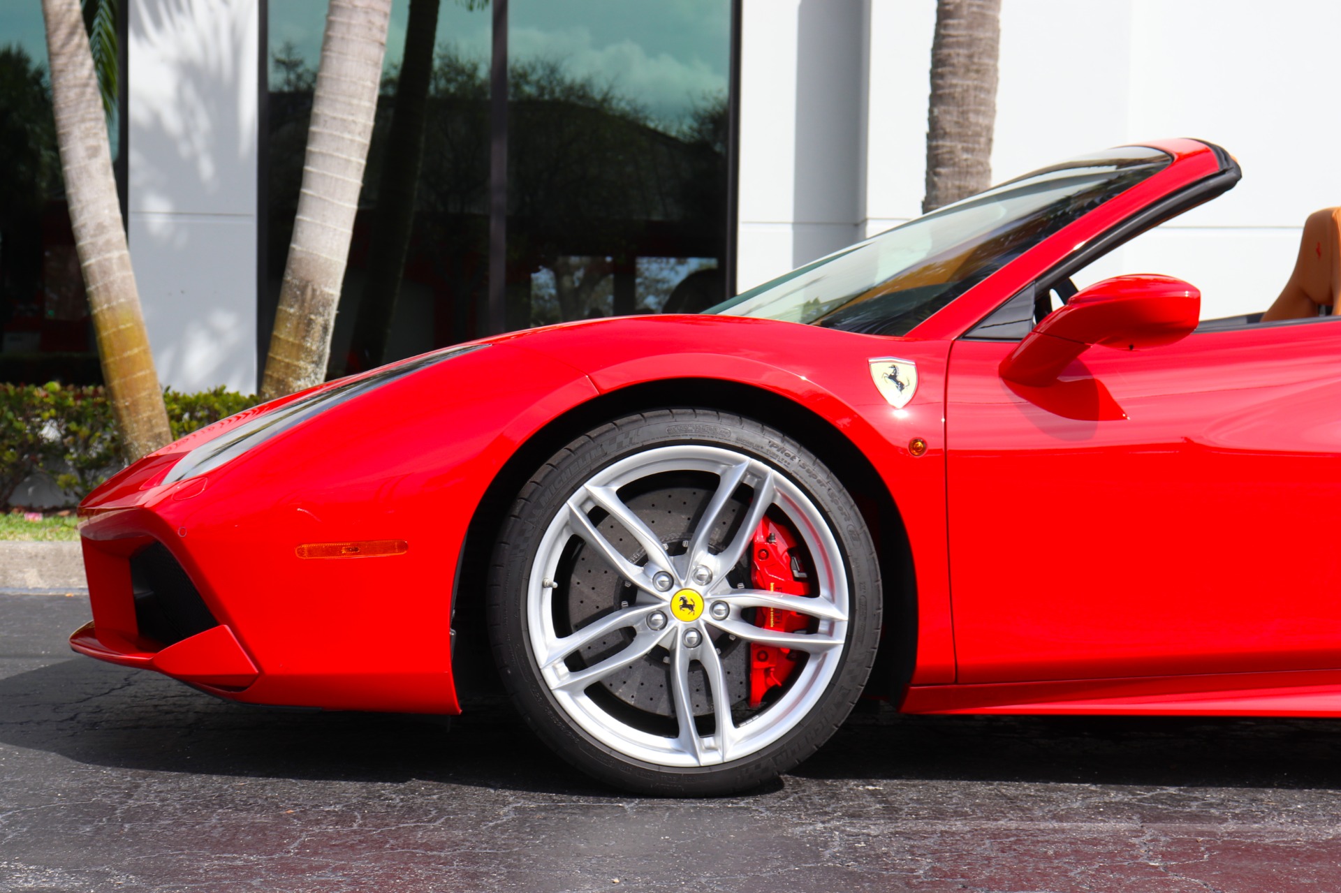 Used-2018-Ferrari-488-Spider