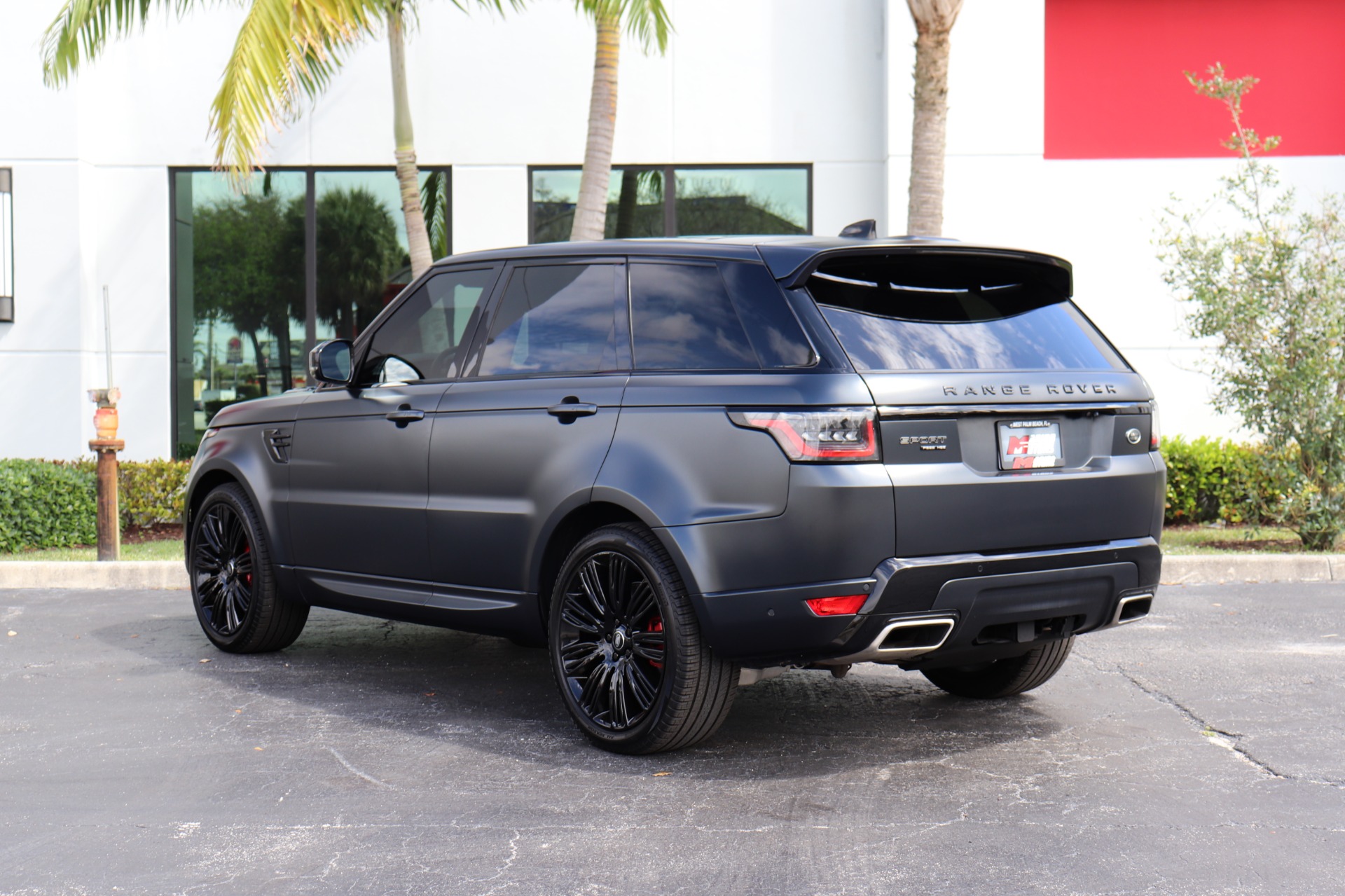 Used-2020-Land-Rover-Range-Rover-Sport-P525-HSE-Dynamic