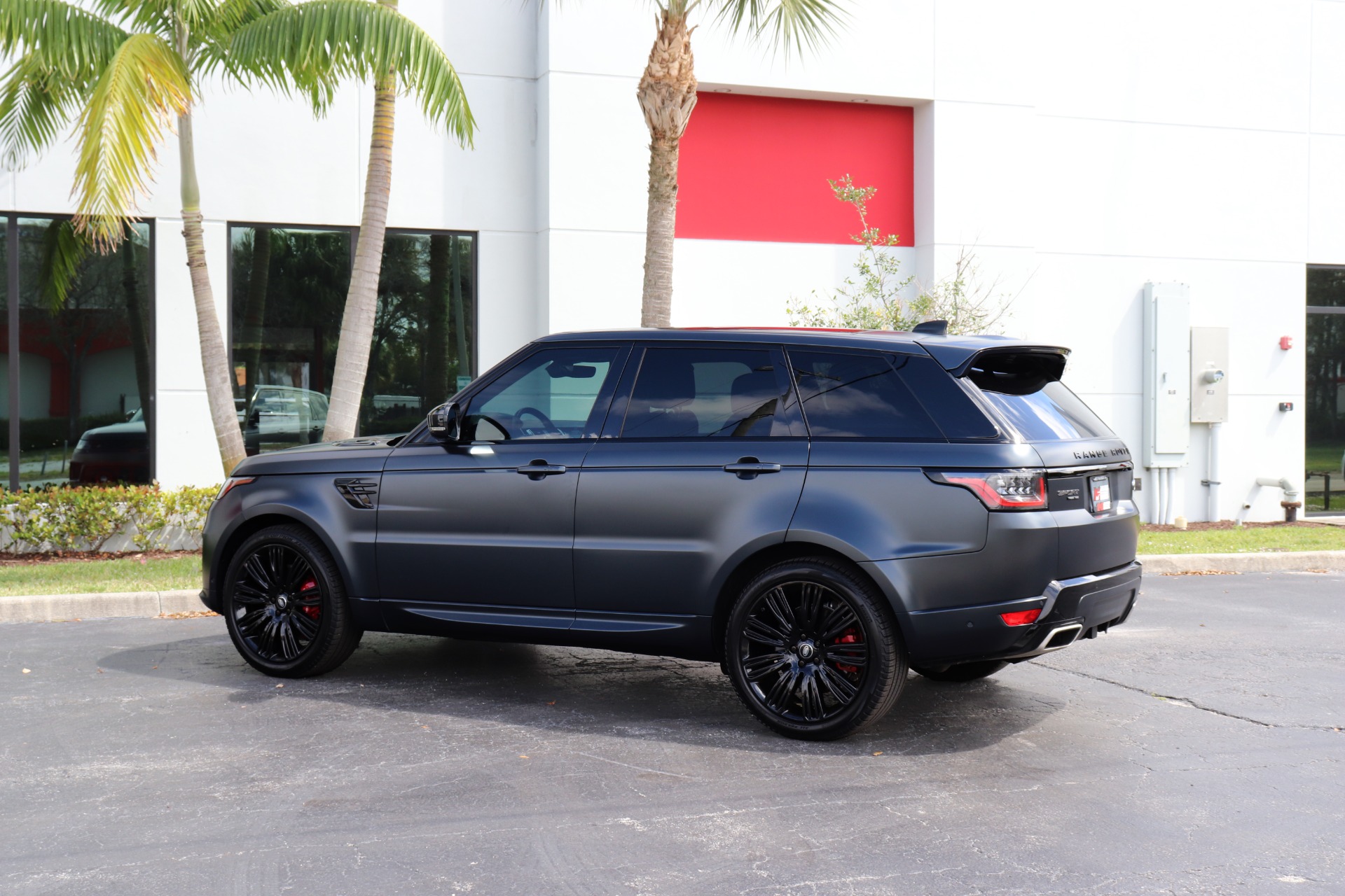 Used-2020-Land-Rover-Range-Rover-Sport-P525-HSE-Dynamic