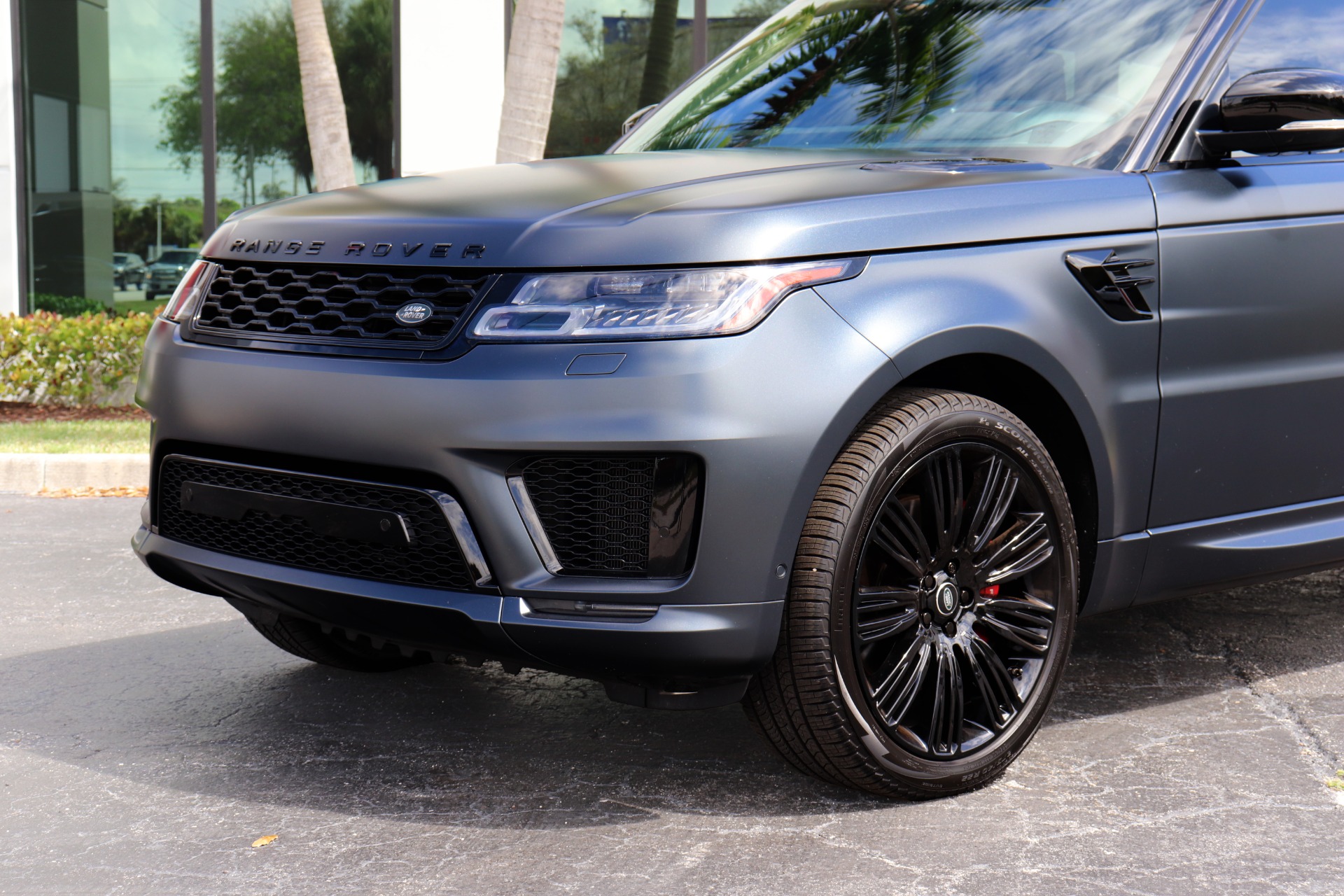Used-2020-Land-Rover-Range-Rover-Sport-P525-HSE-Dynamic