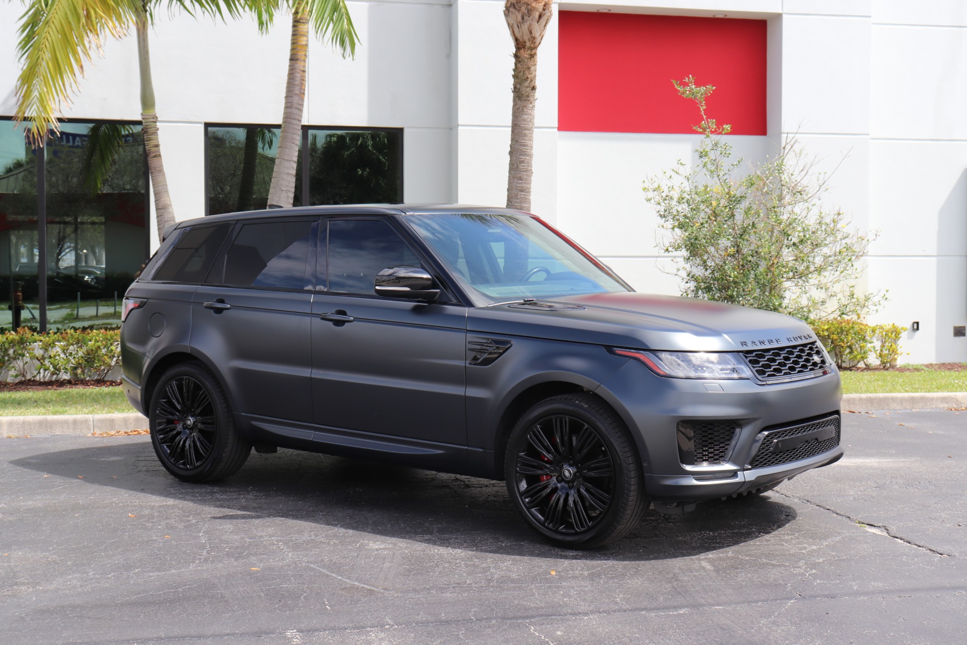Used-2020-Land-Rover-Range-Rover-Sport-P525-HSE-Dynamic