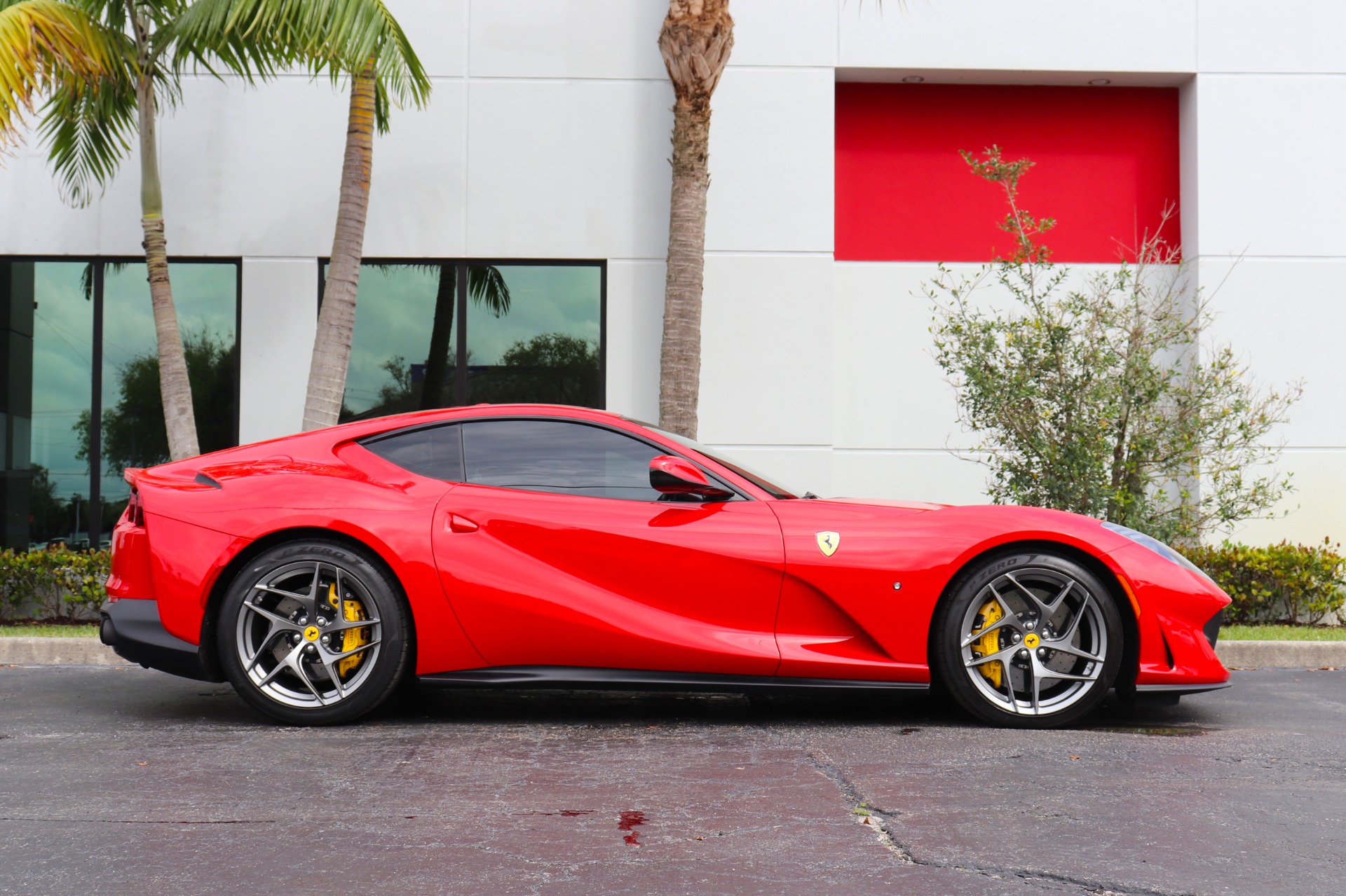 Used-2019-Ferrari-812-Superfast