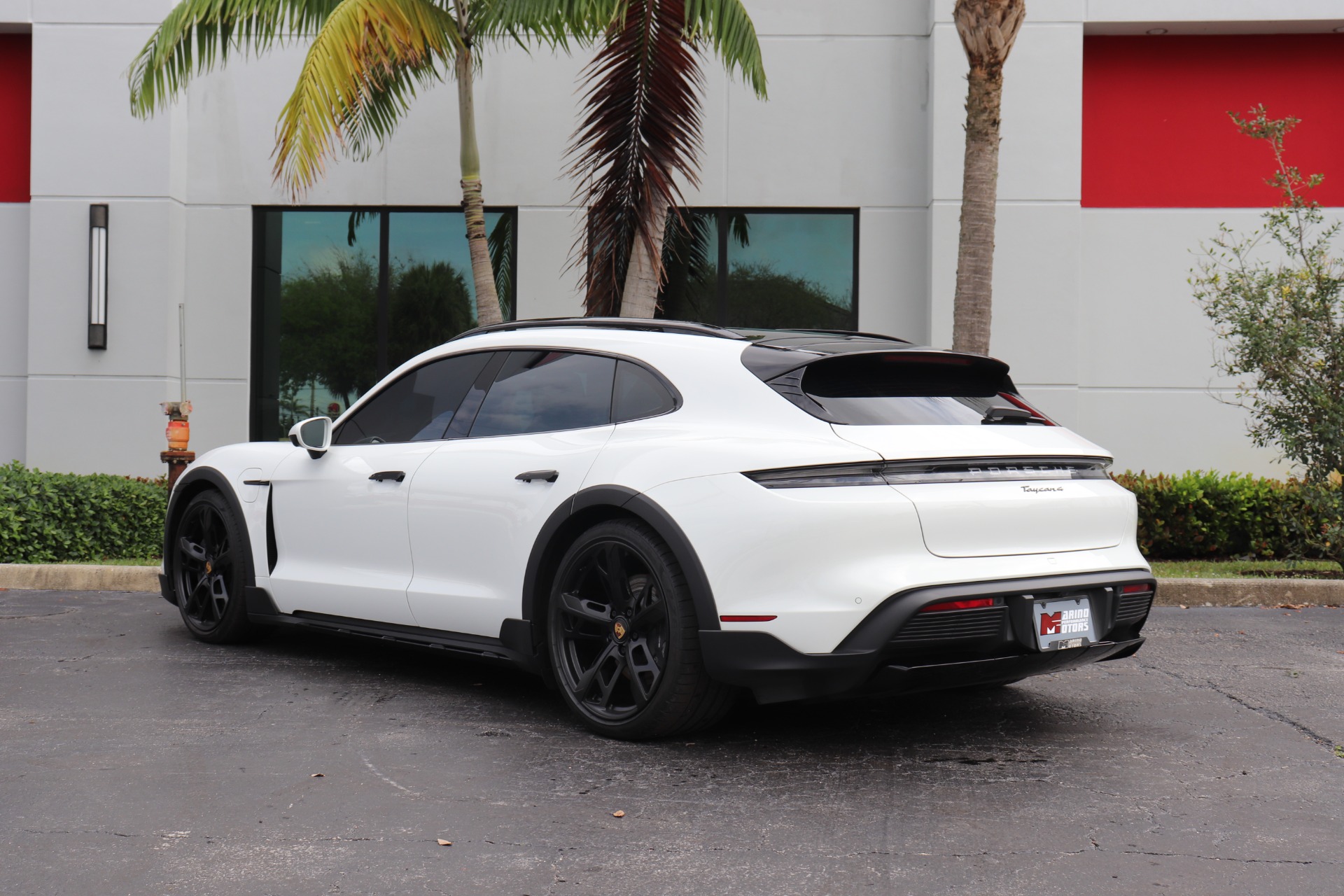 Used-2022-Porsche-Taycan-4-Cross-Turismo
