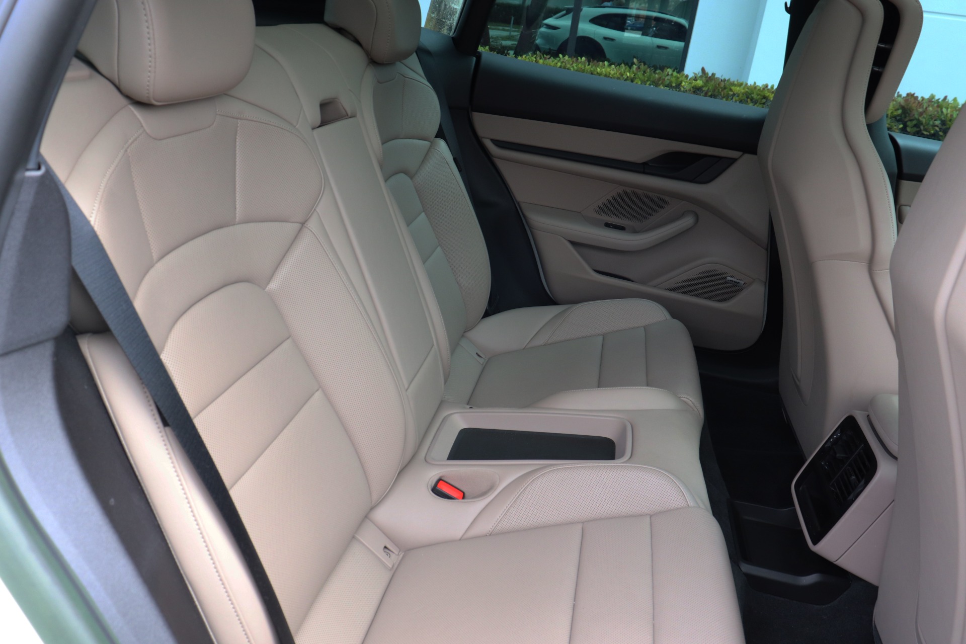 Used-2022-Porsche-Taycan-4-Cross-Turismo