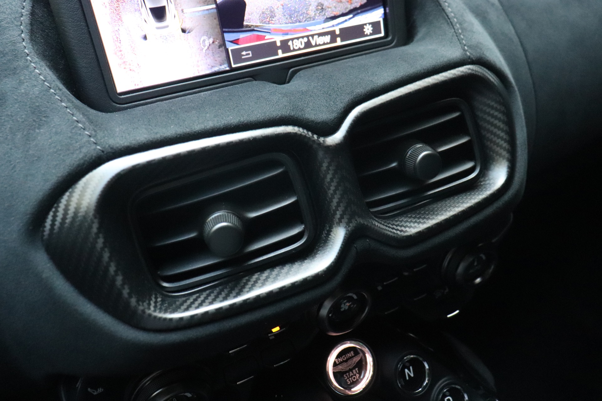 Used-2019-Aston-Martin-Vantage