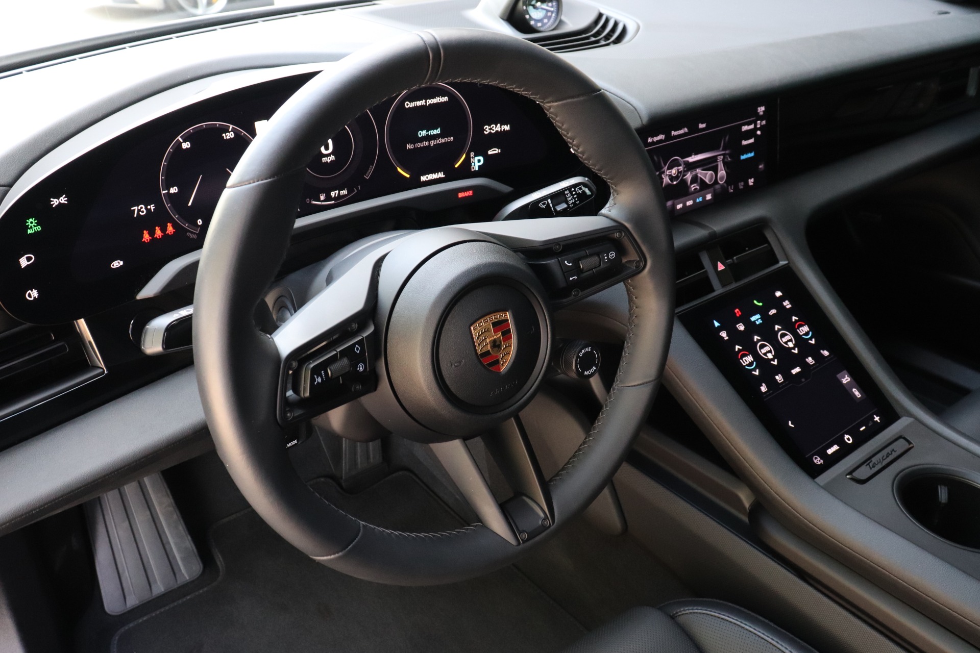 Used-2022-Porsche-Taycan-4-Cross-Turismo