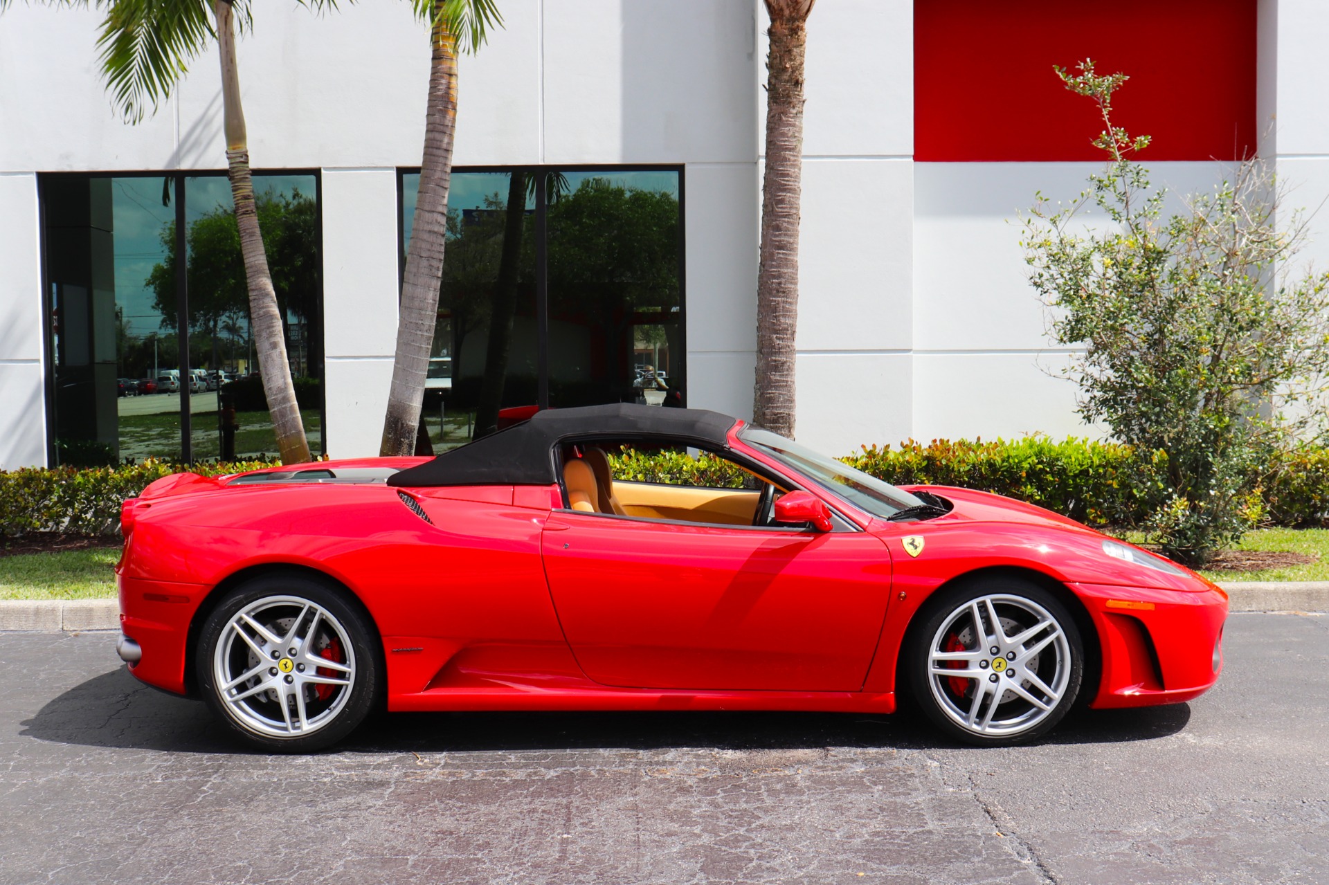 Used-2006-Ferrari-F430-F1-Spider