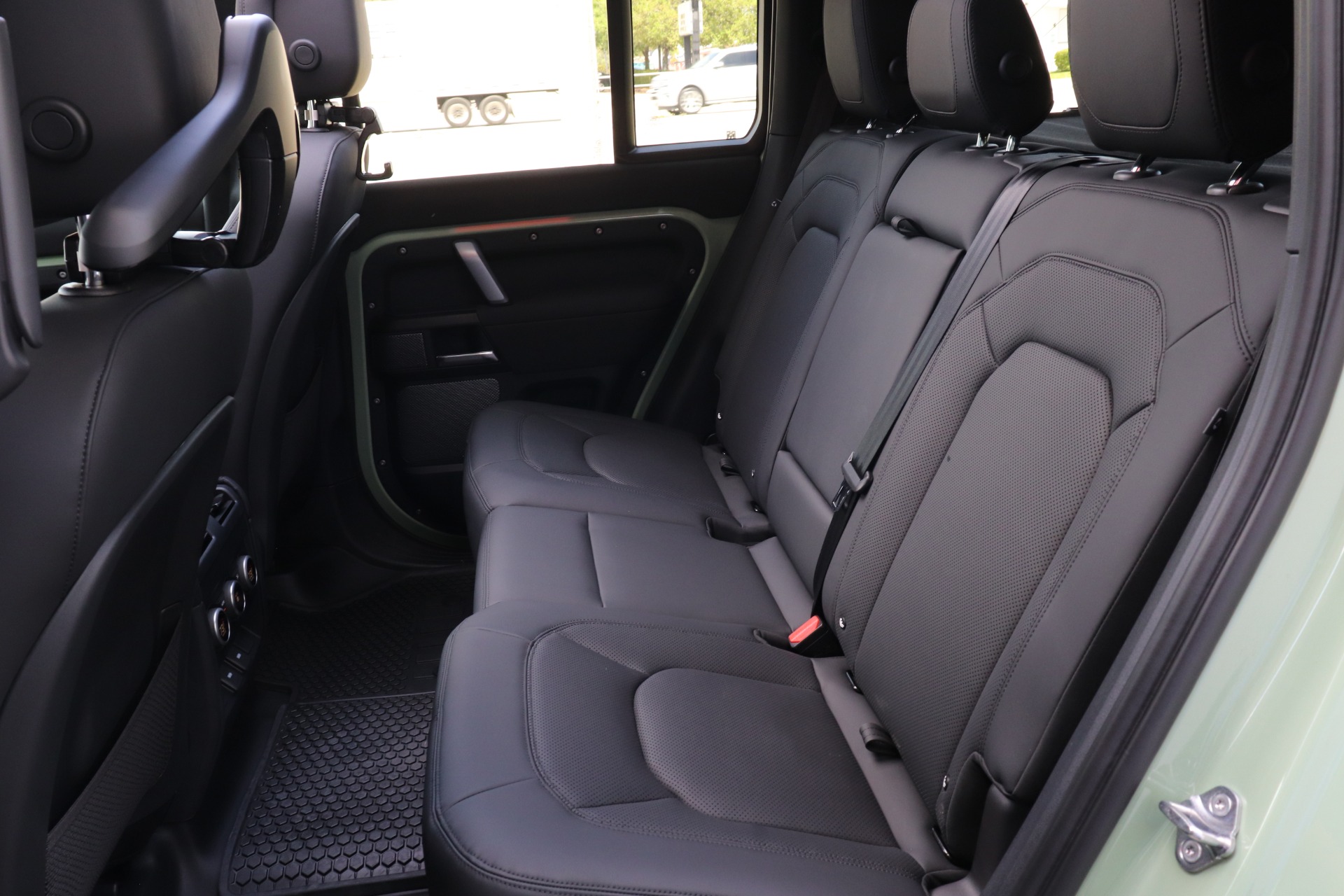 Used-2023-Land-Rover-Defender-110-75th-Anniversary-Edition