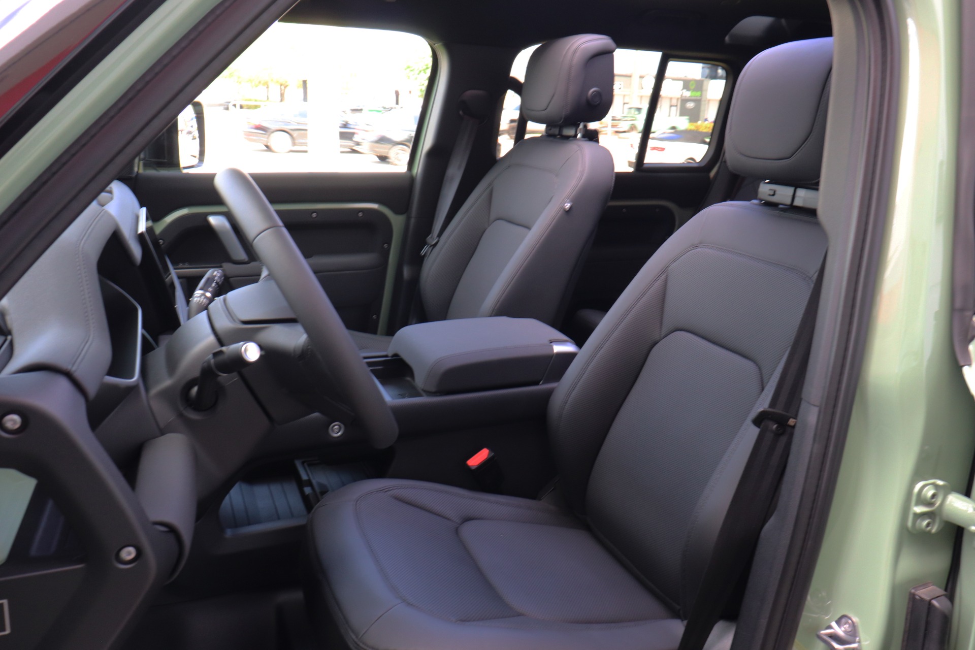 Used-2023-Land-Rover-Defender-110-75th-Anniversary-Edition