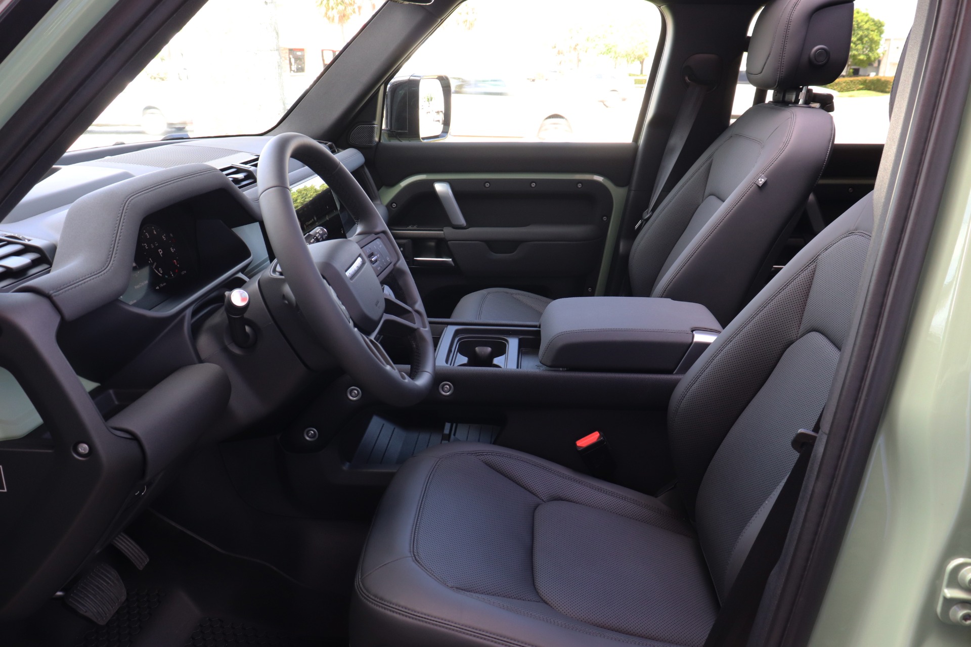 Used-2023-Land-Rover-Defender-110-75th-Anniversary-Edition