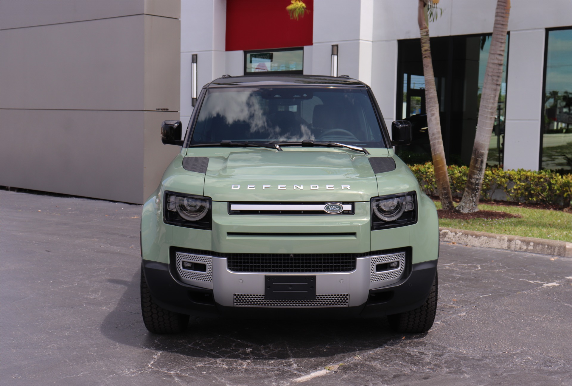 Used-2023-Land-Rover-Defender-110-75th-Anniversary-Edition