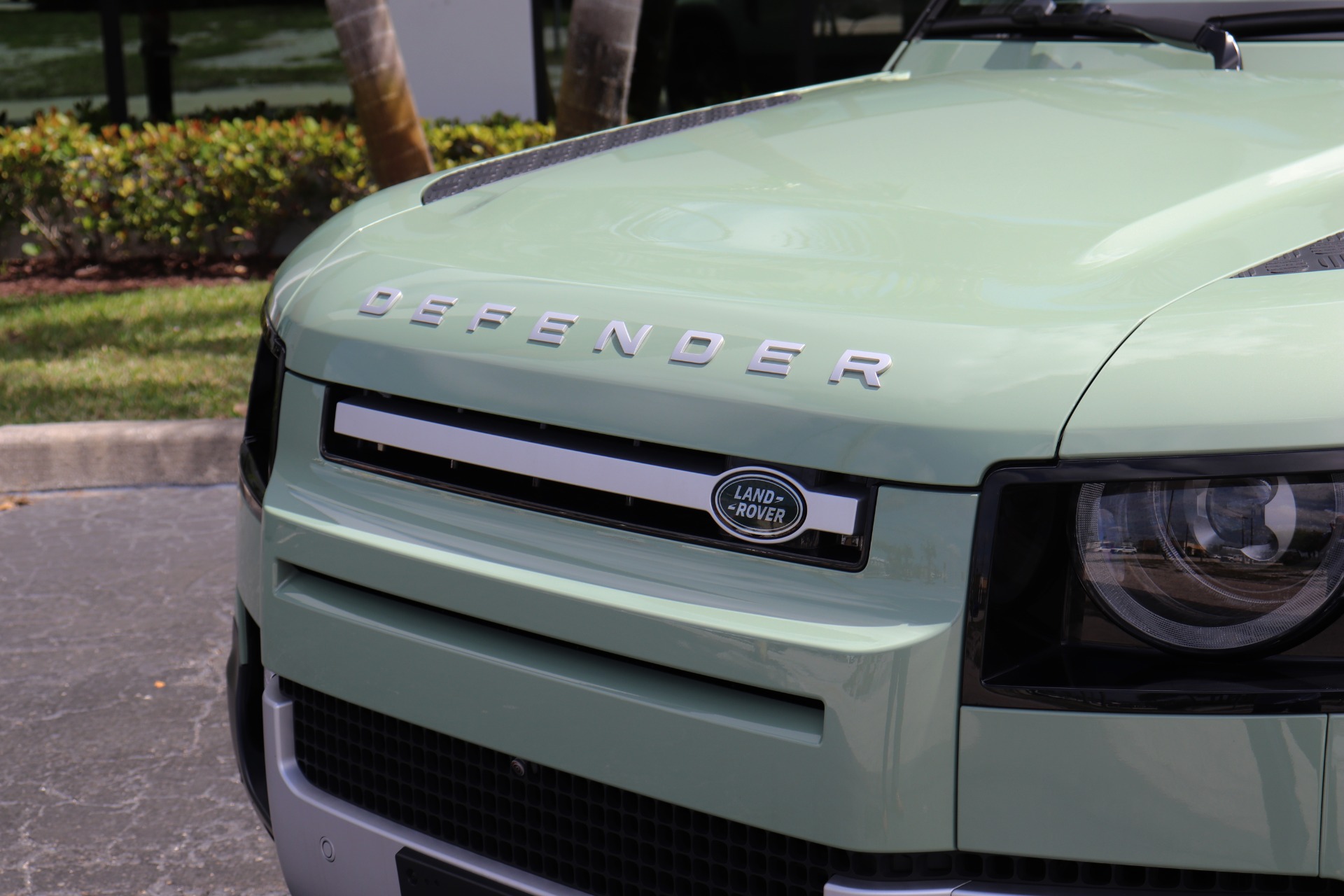 Used-2023-Land-Rover-Defender-110-75th-Anniversary-Edition