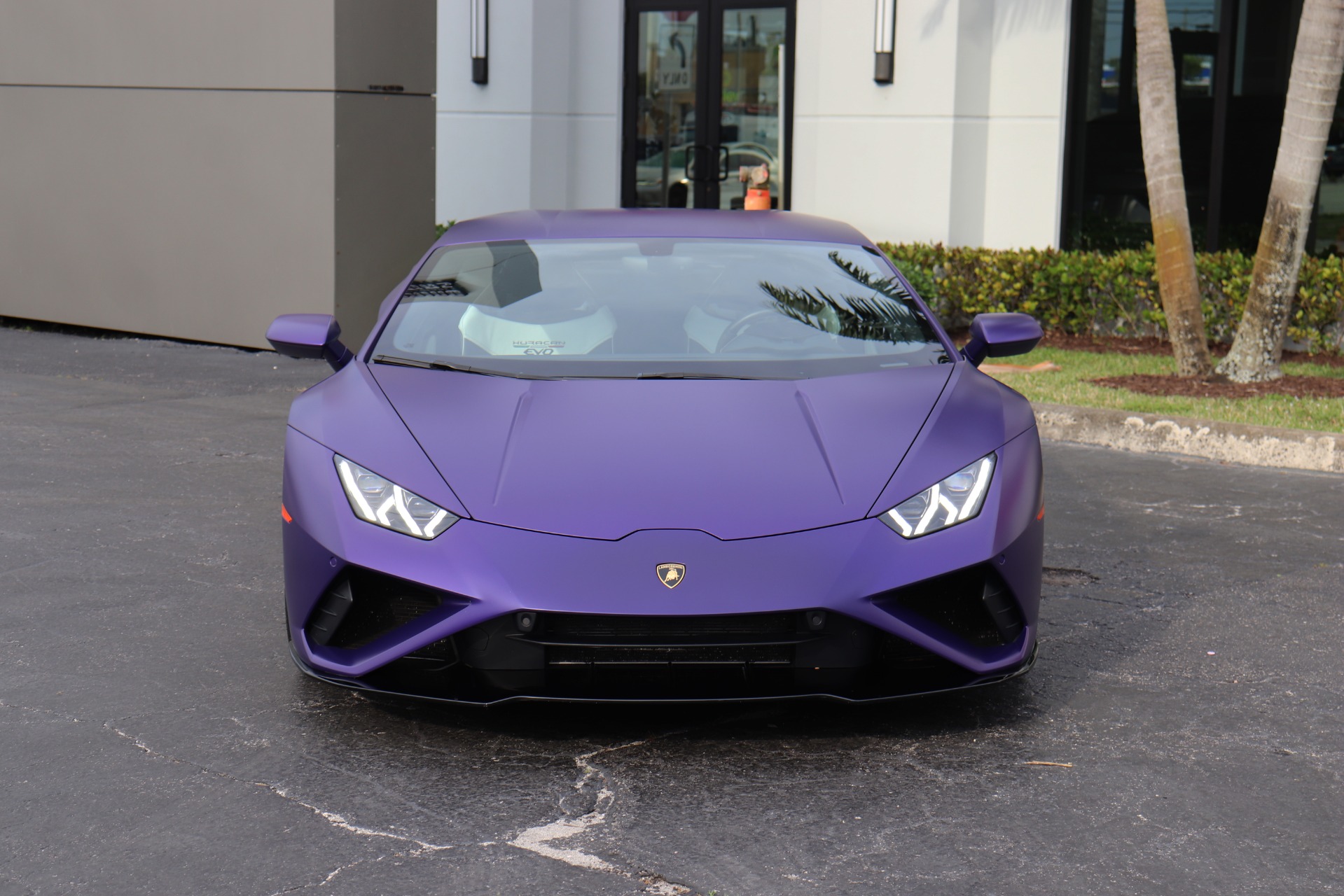 Used-2020-Lamborghini-Huracan-EVO