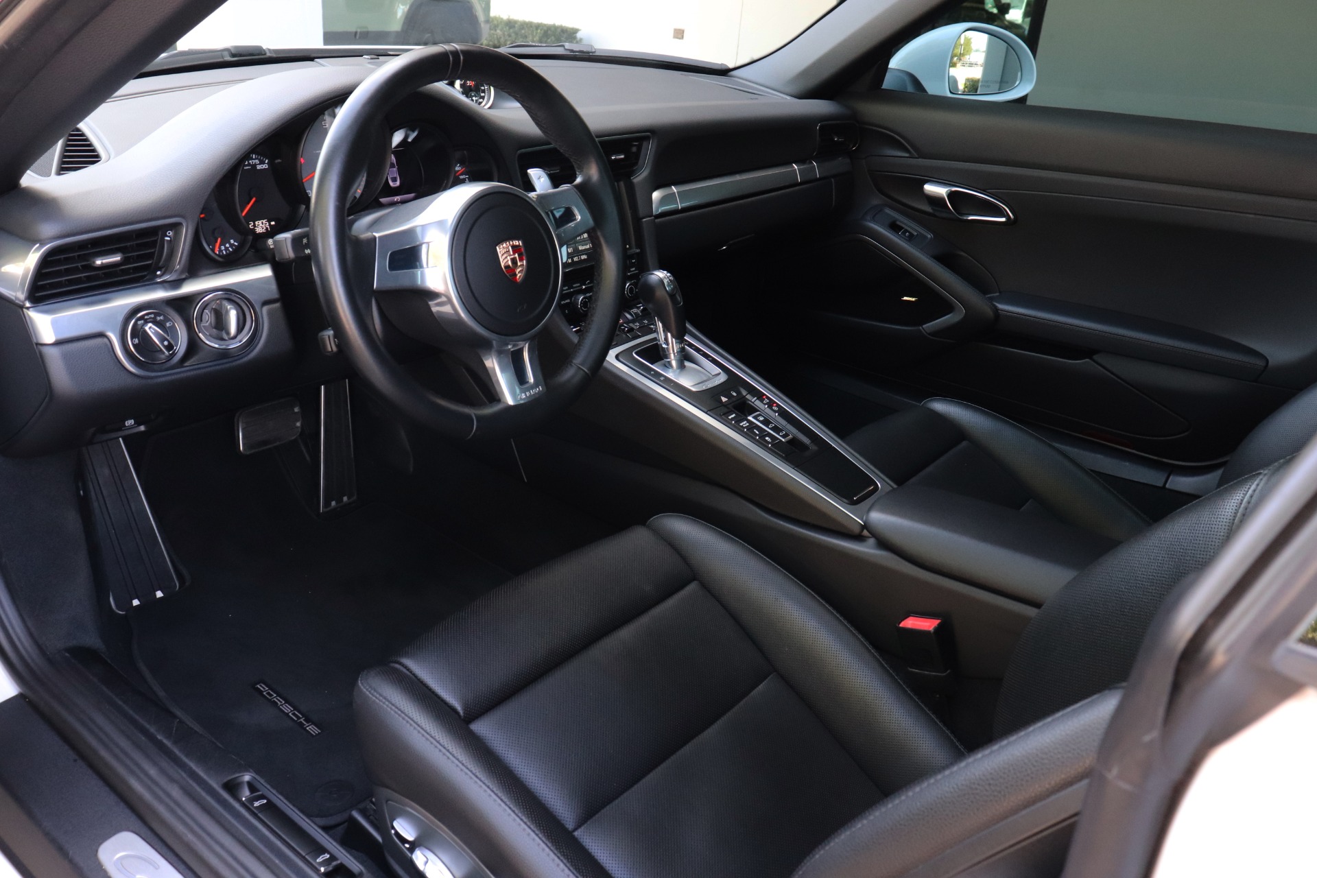 Used-2015-Porsche-911-Carrera-S
