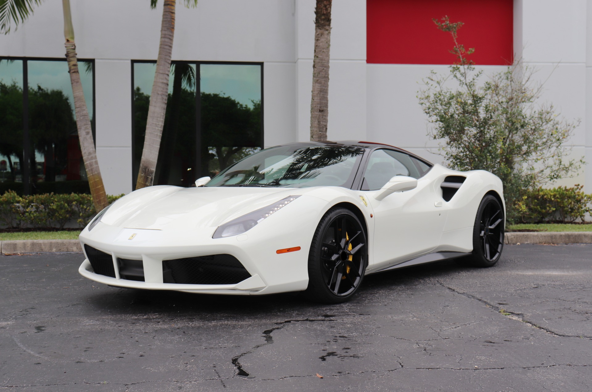 Used-2018-Ferrari-488-GTB