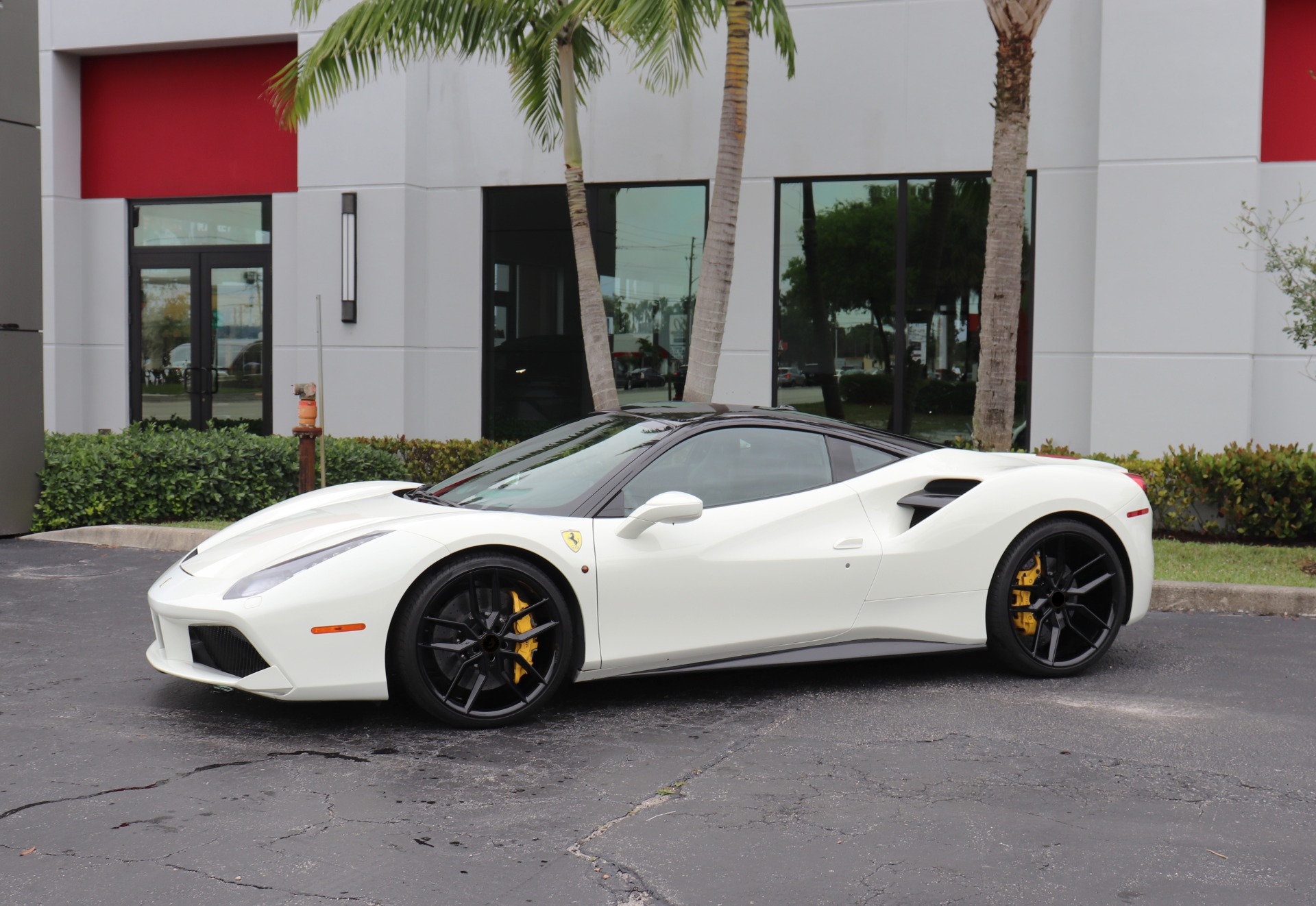 Used-2018-Ferrari-488-GTB
