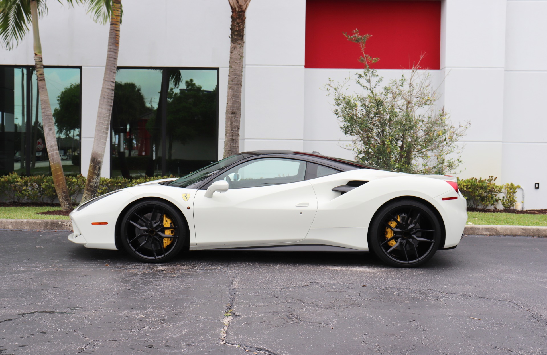 Used-2018-Ferrari-488-GTB