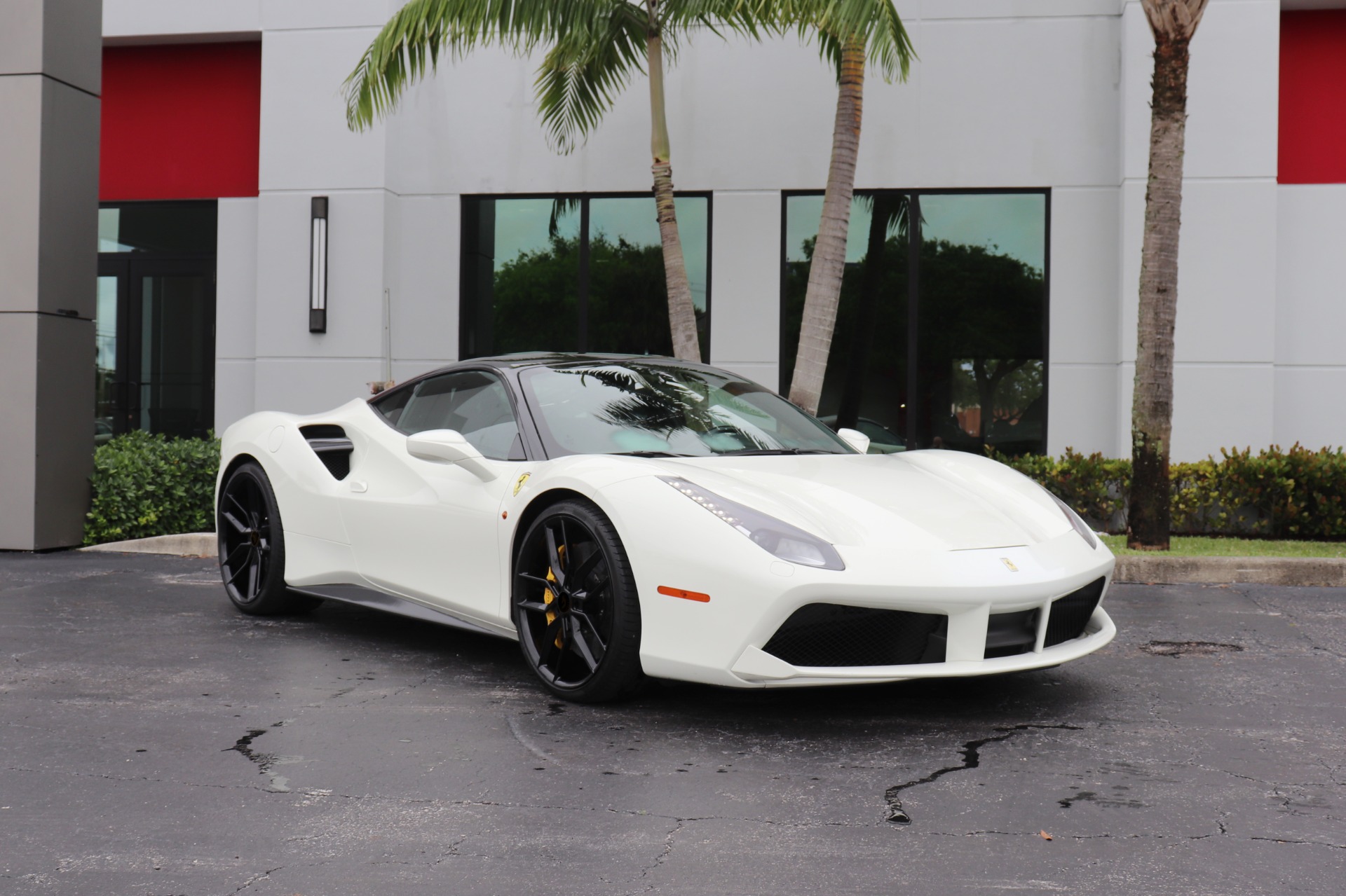 Used-2018-Ferrari-488-GTB