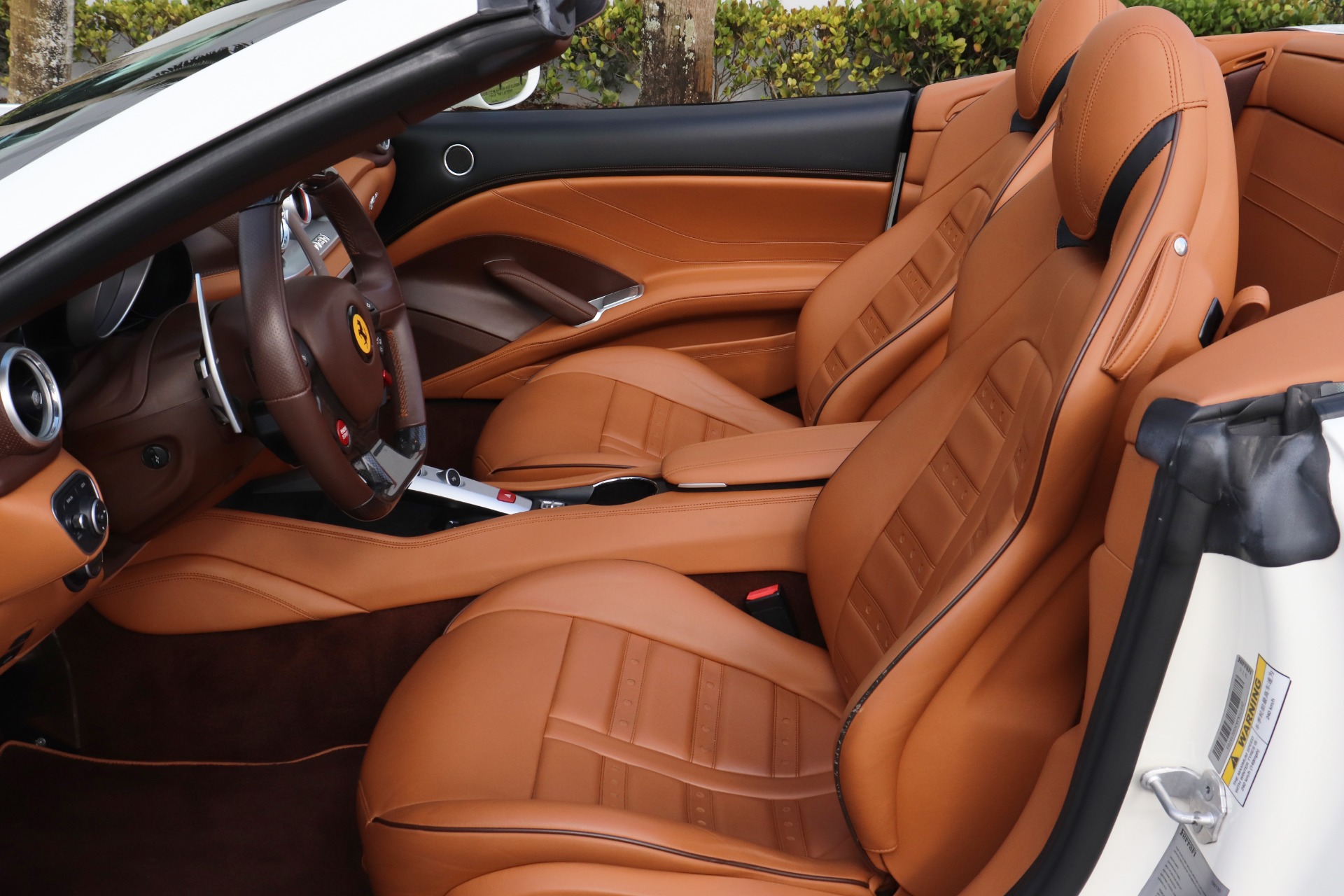 Used-2016-Ferrari-California-T