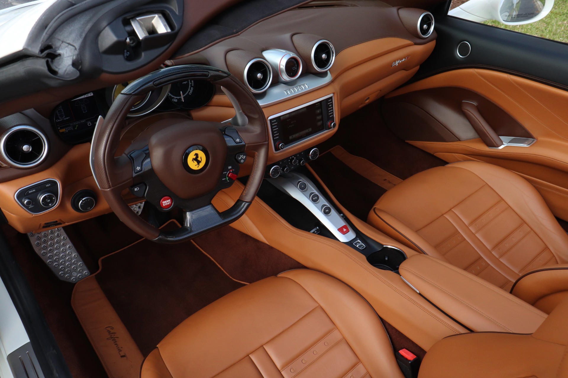 Used-2016-Ferrari-California-T