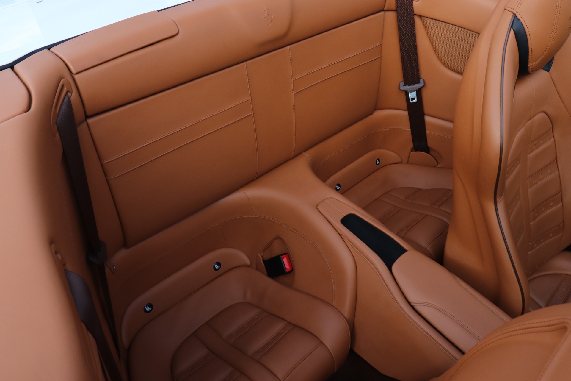 Used-2016-Ferrari-California-T