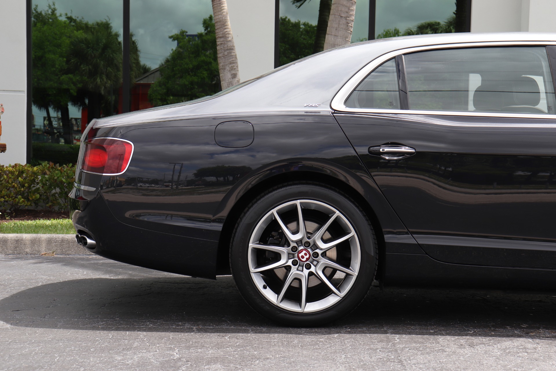 Used-2018-Bentley-Flying-Spur-V8-S