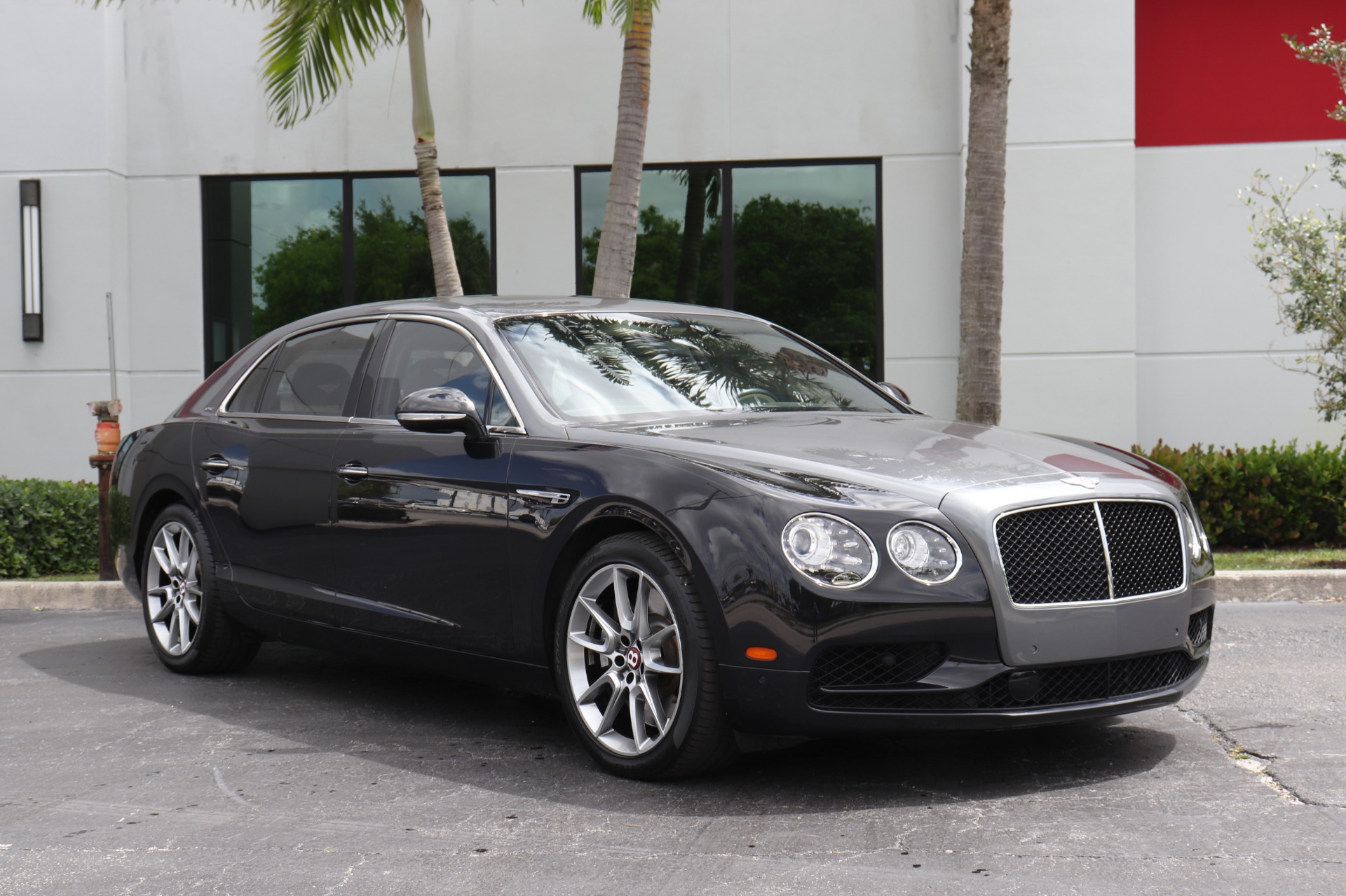 Used-2018-Bentley-Flying-Spur-V8-S