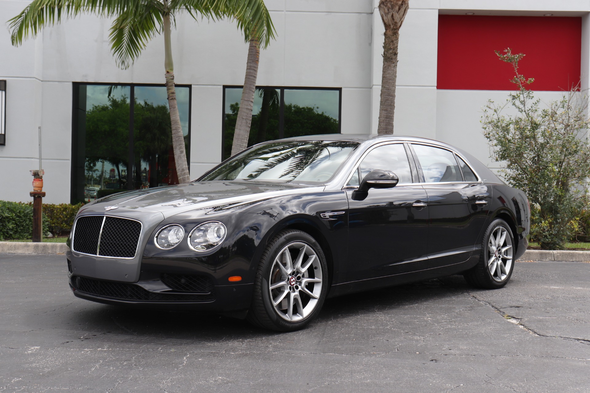 Used-2018-Bentley-Flying-Spur-V8-S