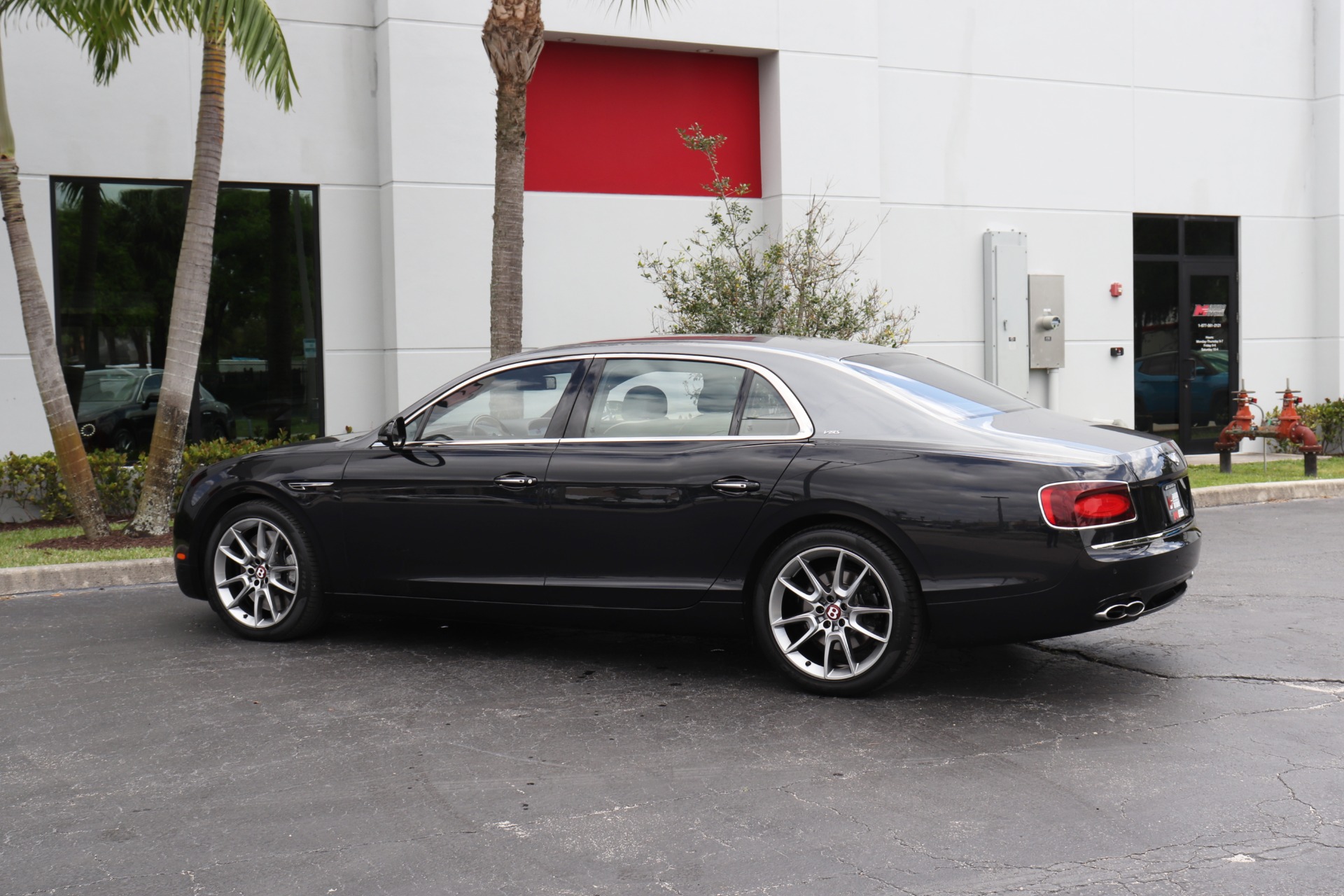 Used-2018-Bentley-Flying-Spur-V8-S