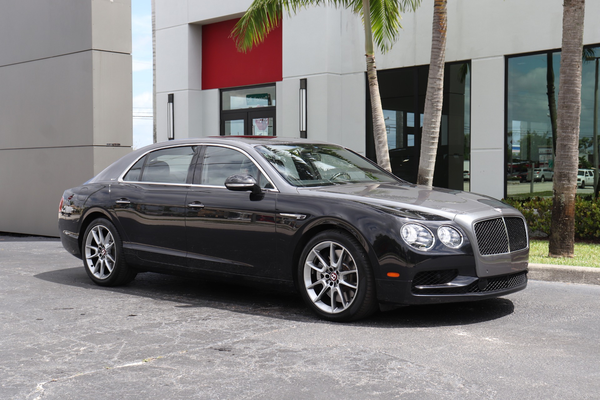 Used-2018-Bentley-Flying-Spur-V8-S