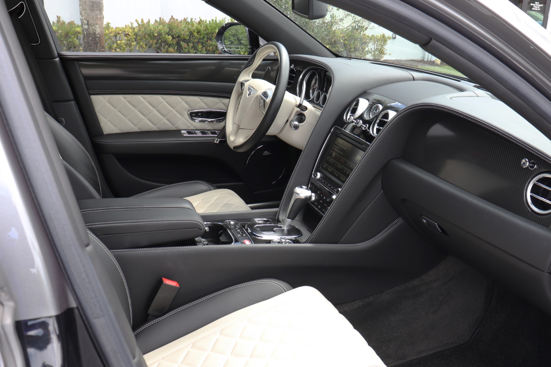 Used-2018-Bentley-Flying-Spur-V8-S