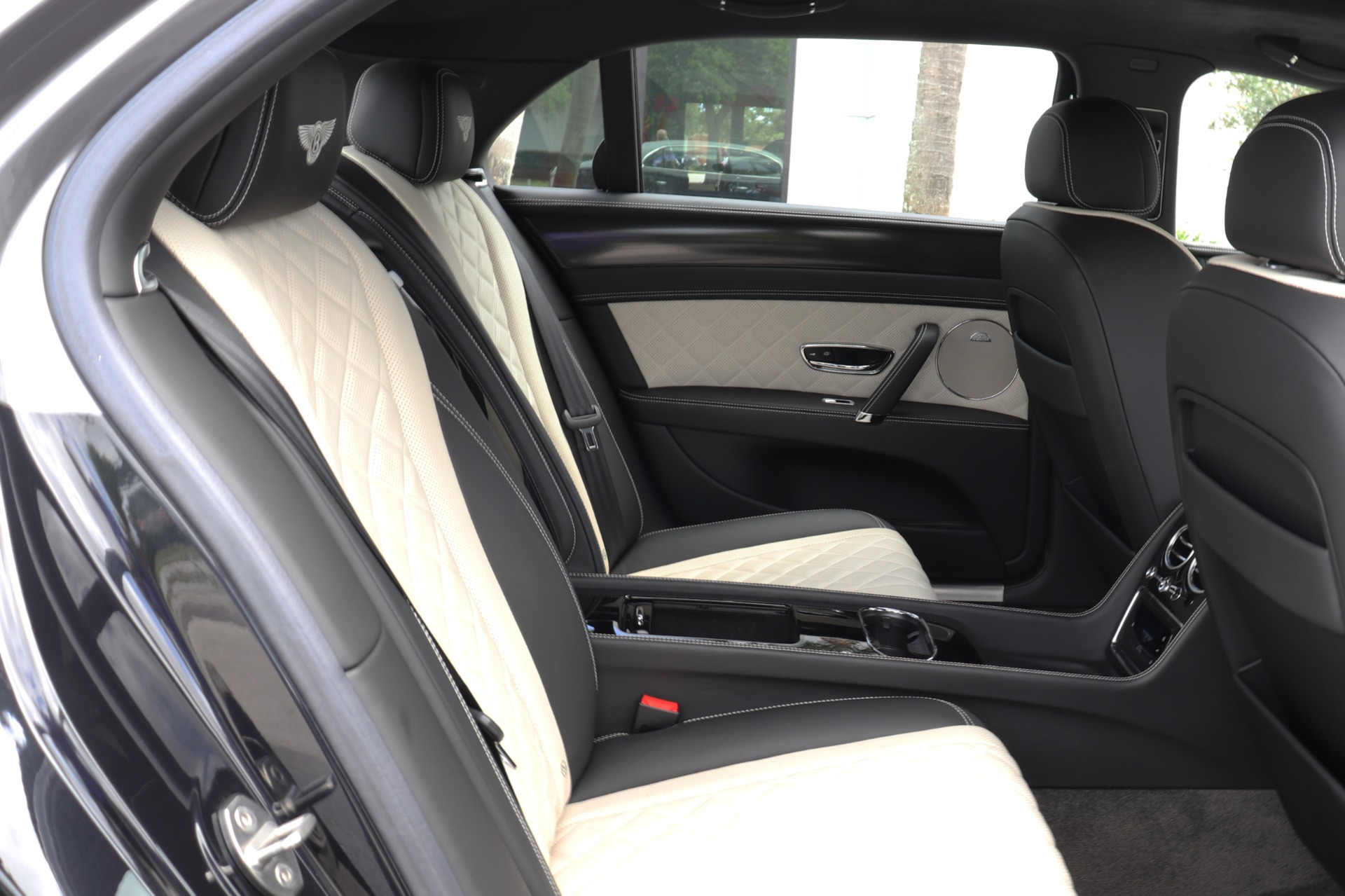 Used-2018-Bentley-Flying-Spur-V8-S