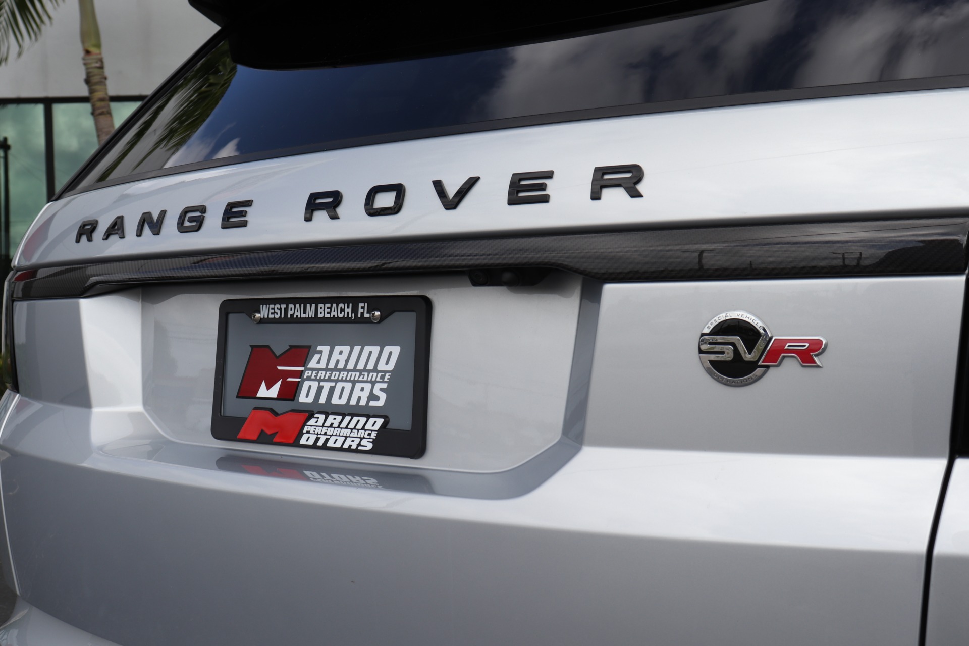 Used-2022-Land-Rover-Range-Rover-Sport-SVR