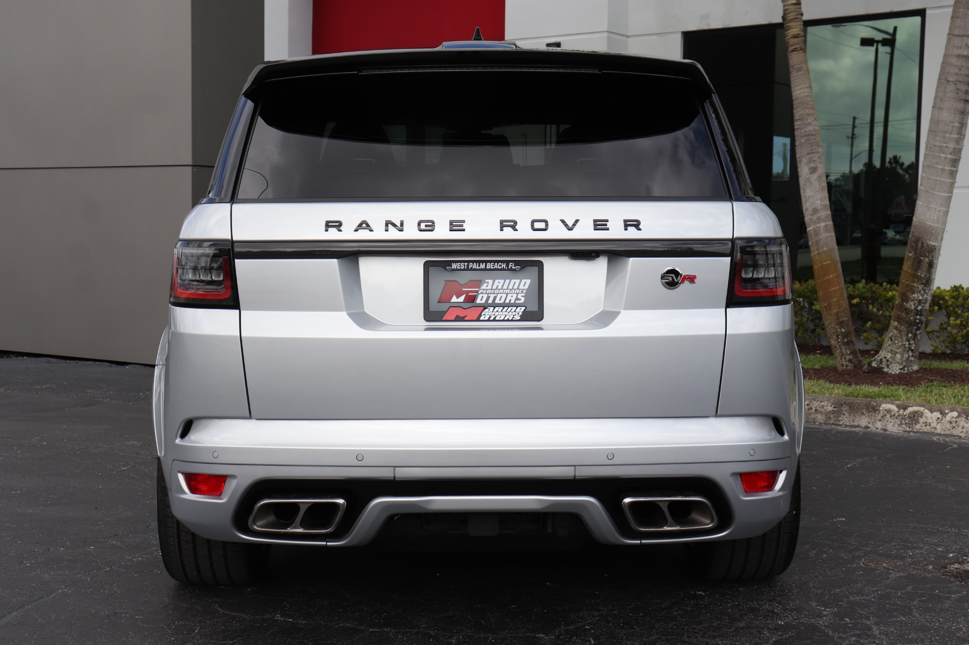 Used-2022-Land-Rover-Range-Rover-Sport-SVR