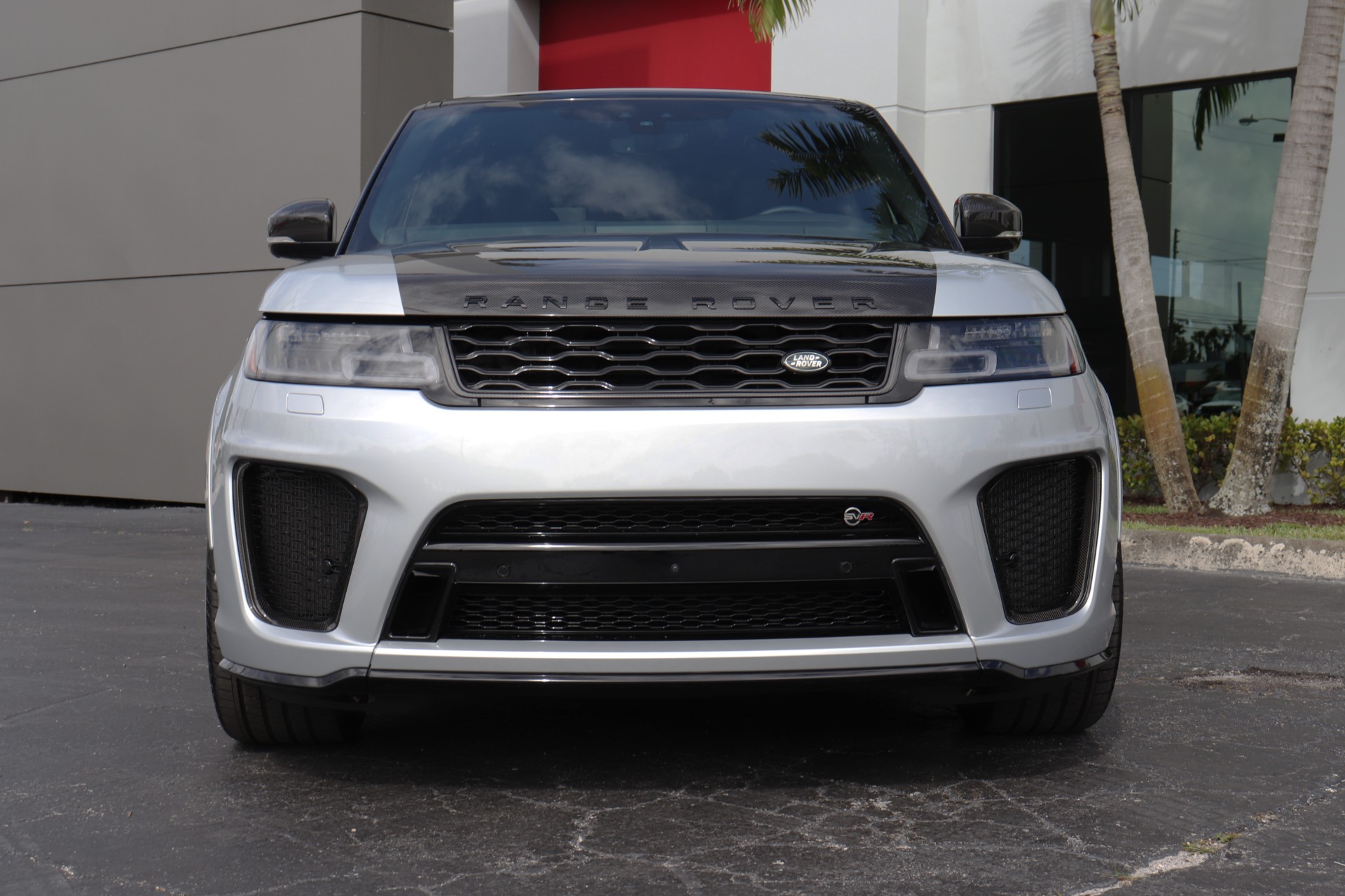 Used-2022-Land-Rover-Range-Rover-Sport-SVR