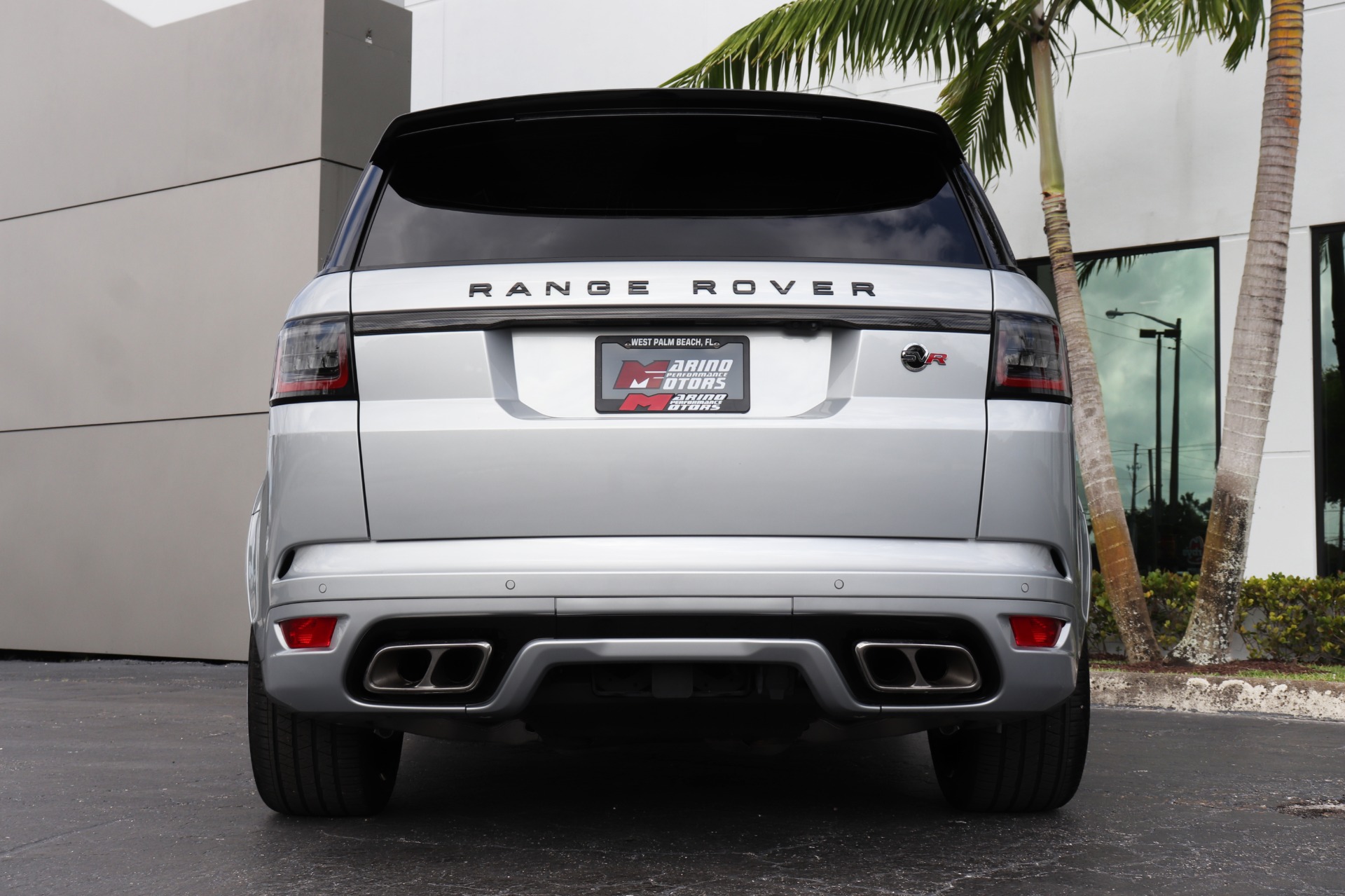 Used-2022-Land-Rover-Range-Rover-Sport-SVR