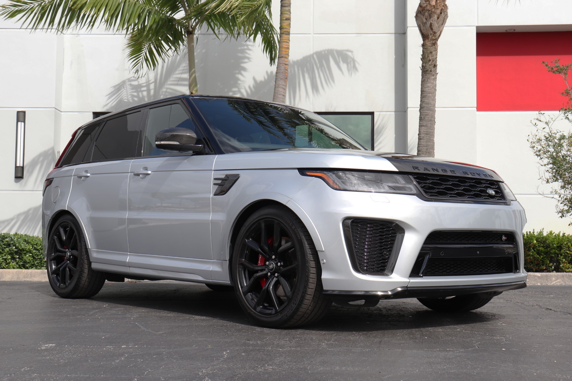 Used-2022-Land-Rover-Range-Rover-Sport-SVR