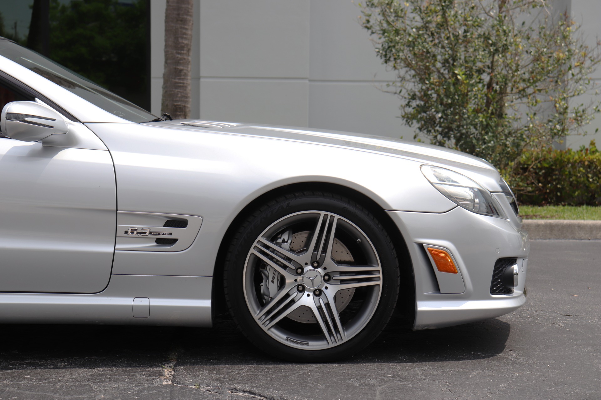 Used-2011-Mercedes-Benz-SL-Class-SL-63-AMG