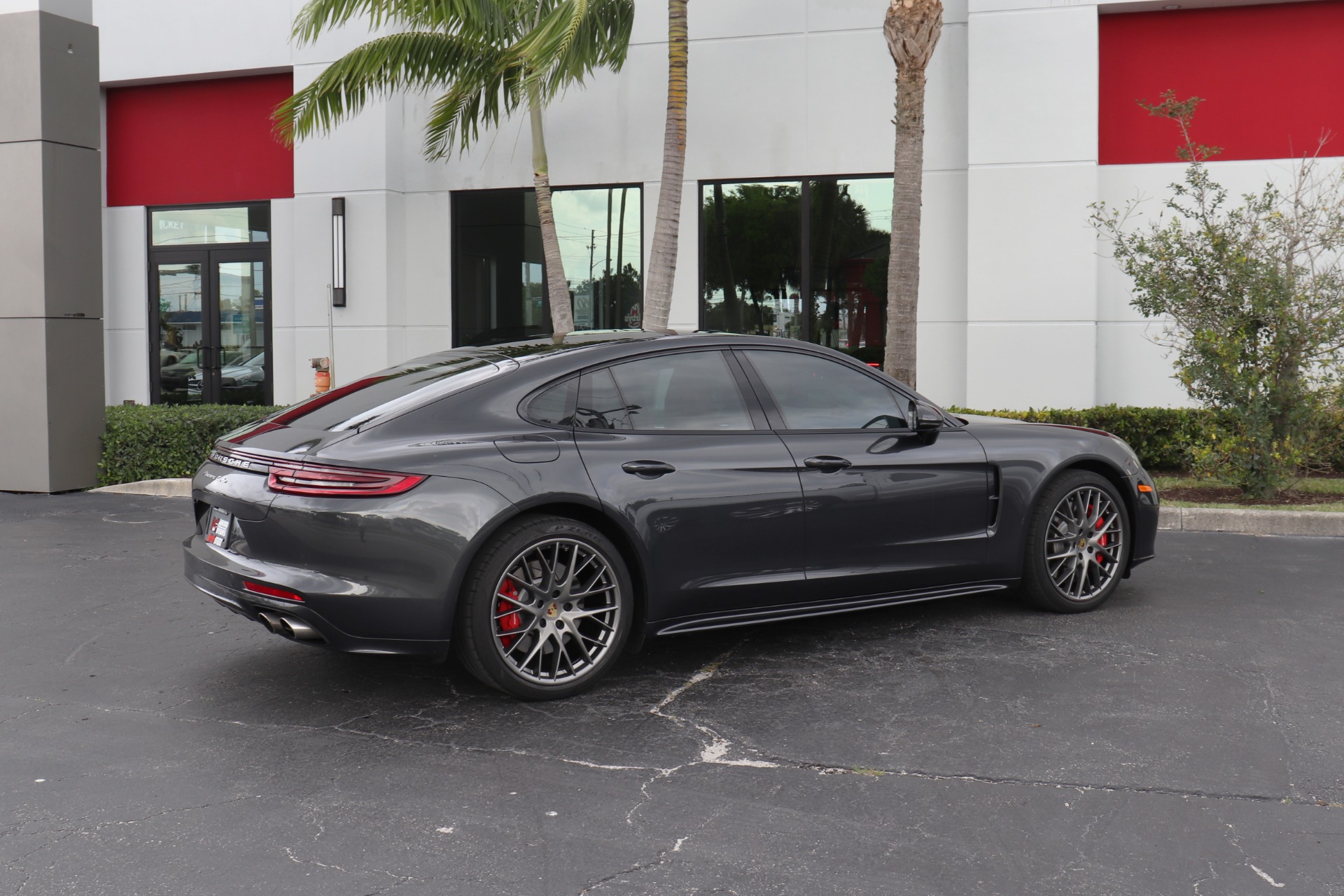 Used-2018-Porsche-Panamera-Turbo
