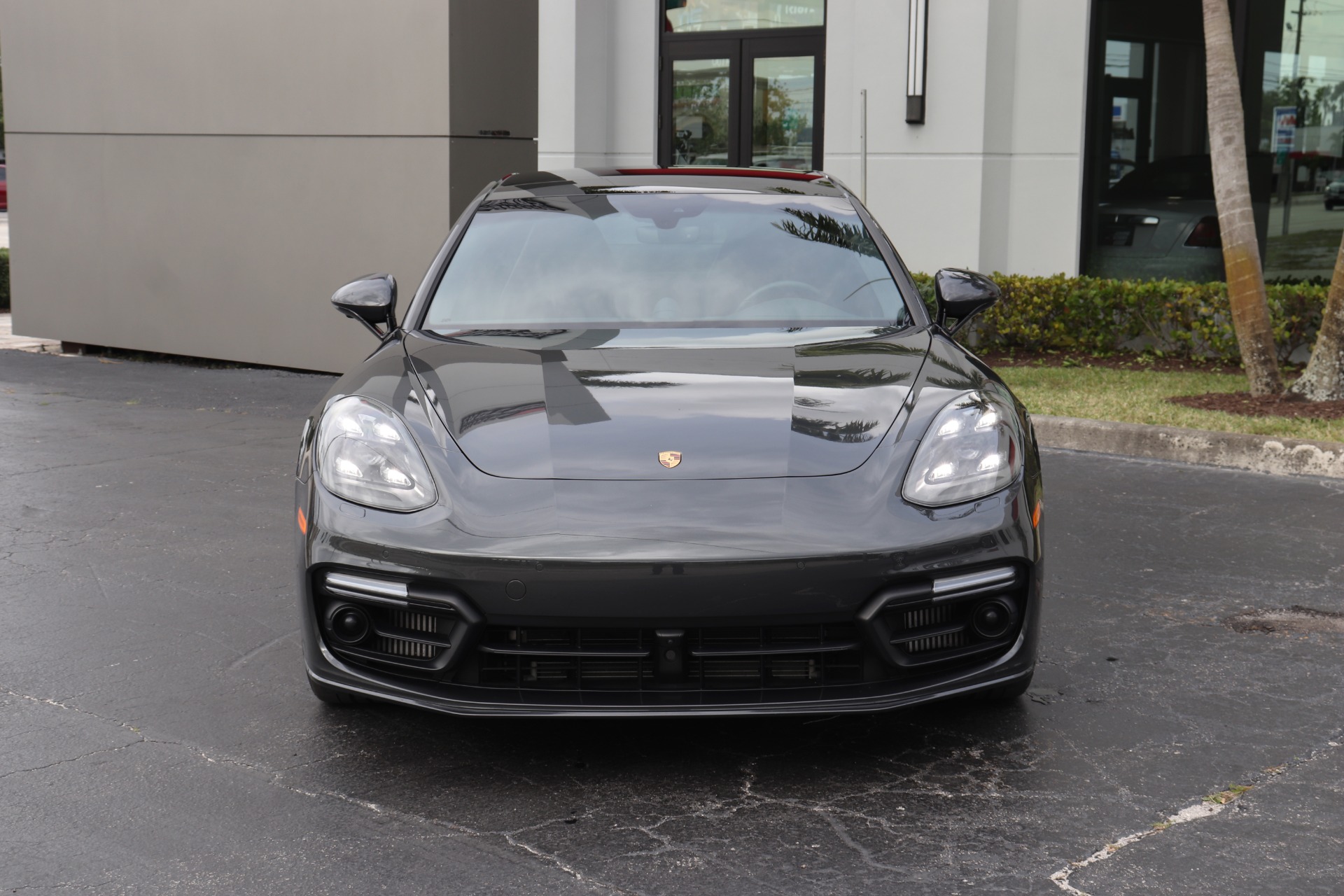 Used-2018-Porsche-Panamera-Turbo