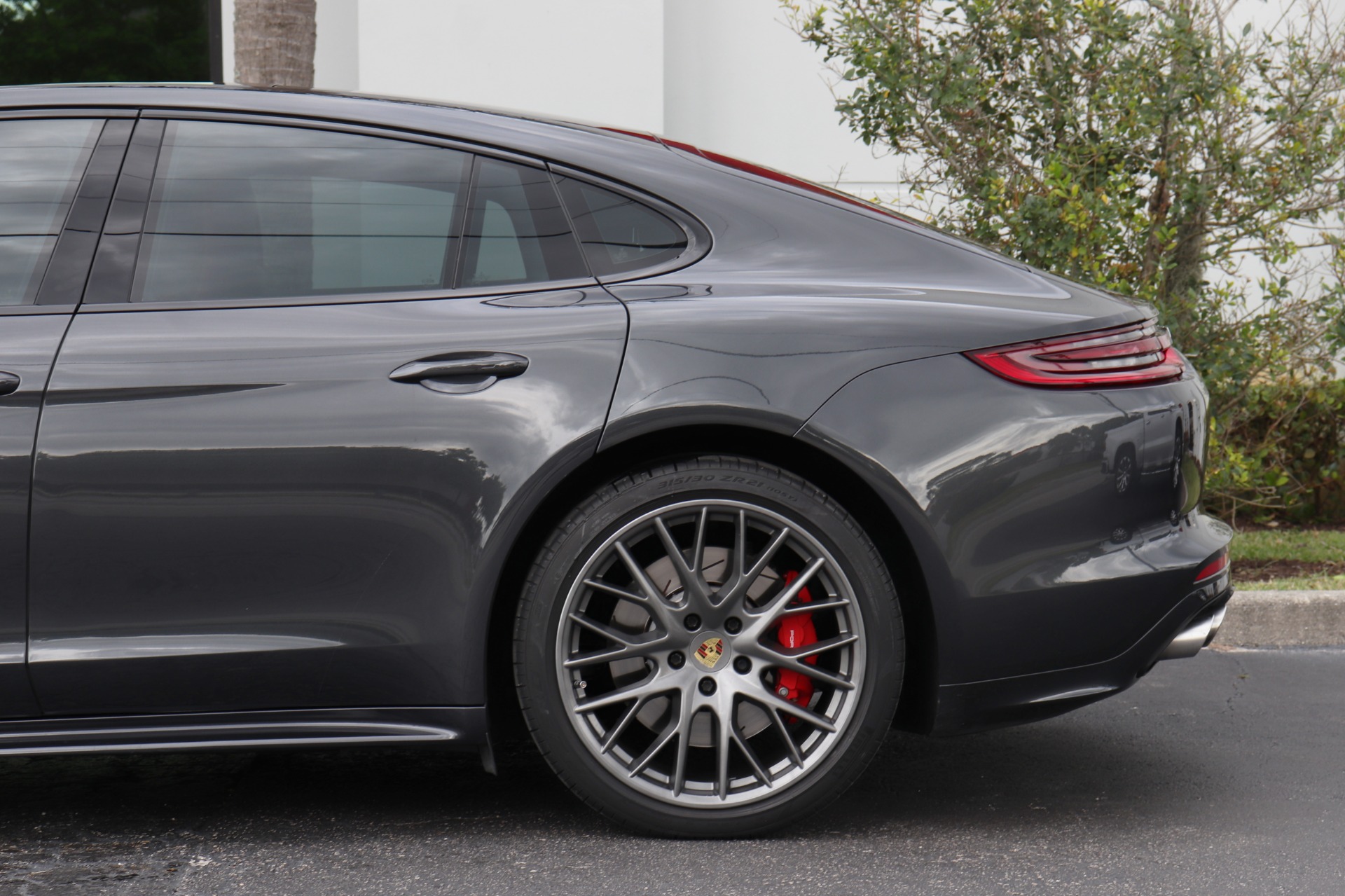 Used-2018-Porsche-Panamera-Turbo