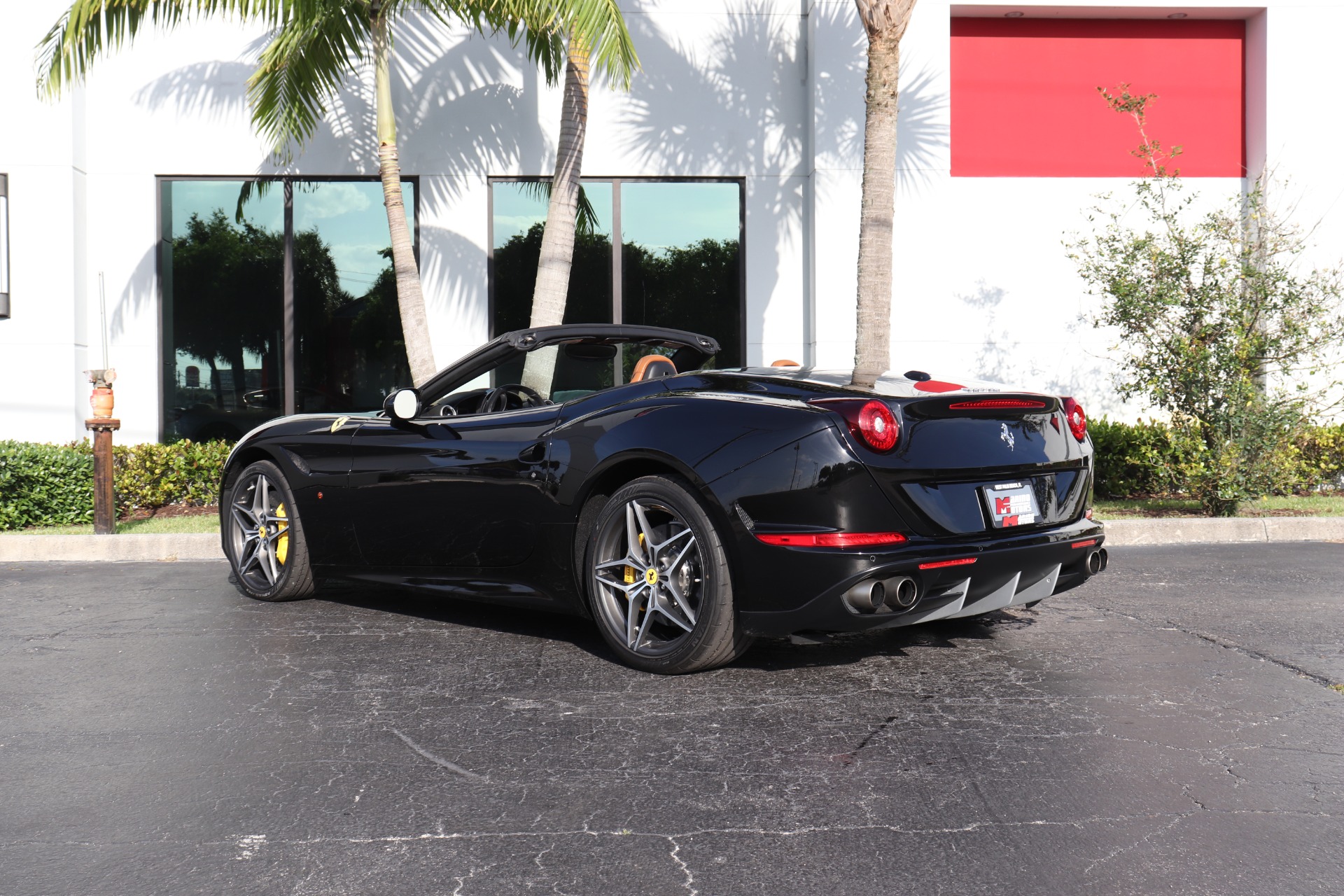 Used-2016-Ferrari-California-T