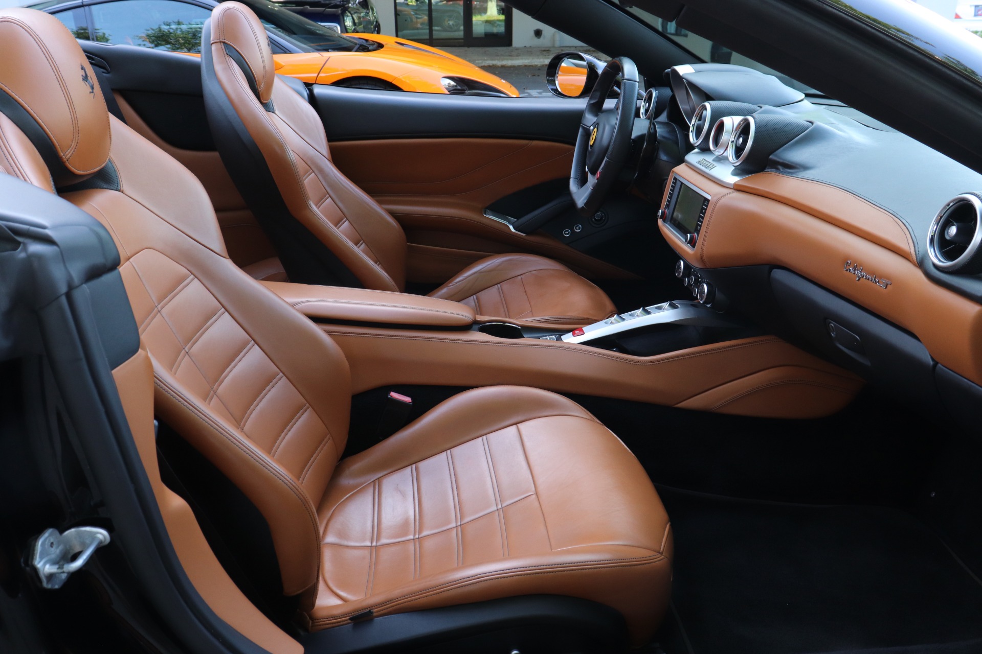 Used-2016-Ferrari-California-T