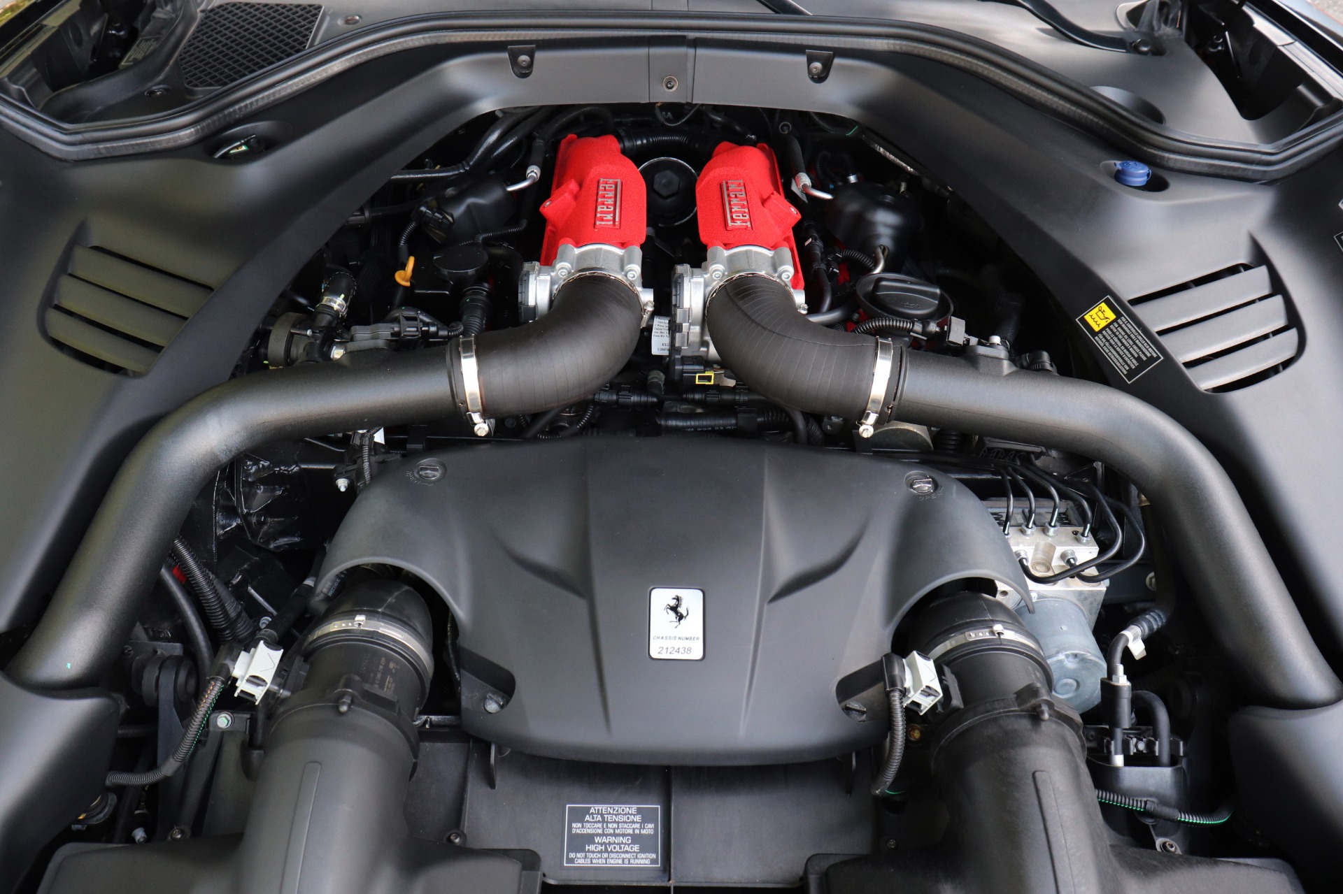 Used-2016-Ferrari-California-T